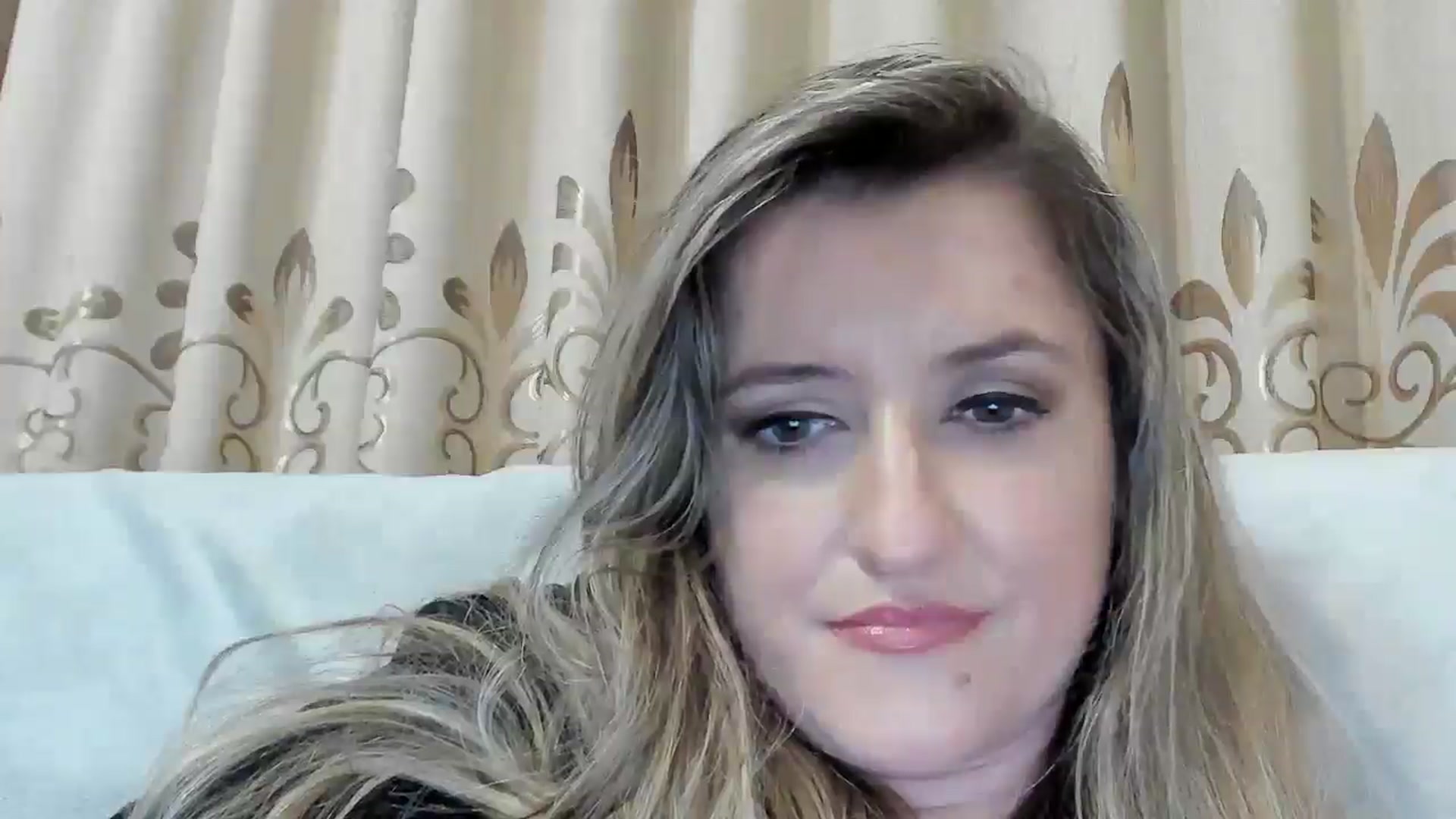 Gallery image thumbnail from BestDream's myfreecams stream on, 10/24/2025, 22:24 image 3 of 20