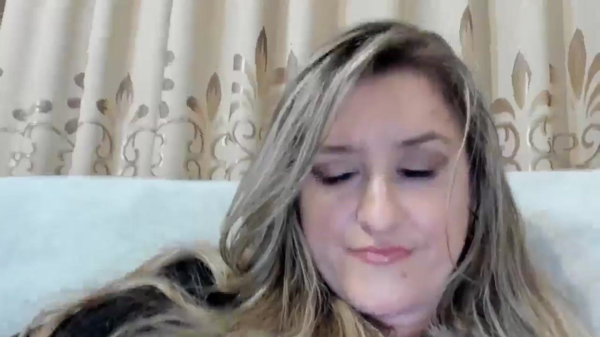 Gallery image thumbnail from BestDream's myfreecams stream on, 10/24/2025, 23:06 image 16 of 20