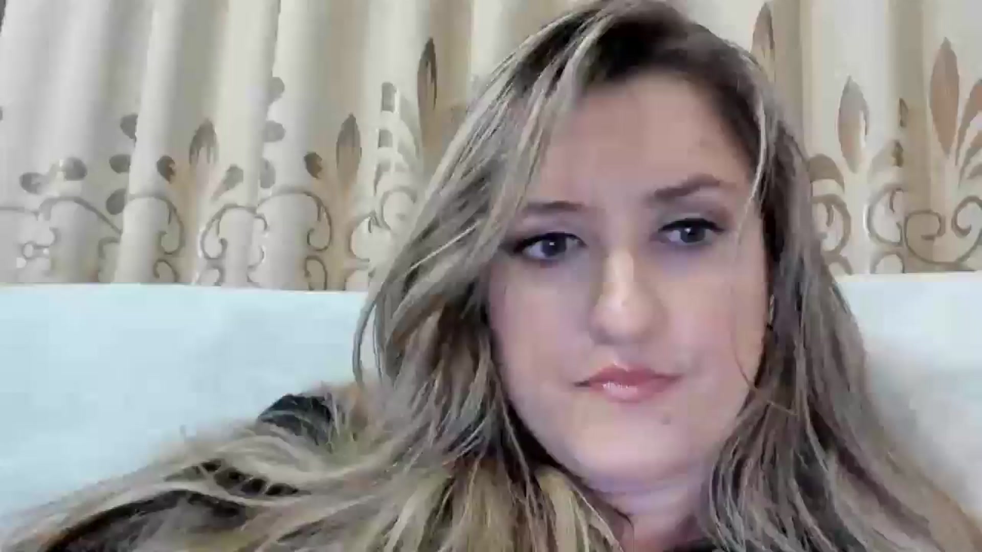 Gallery image thumbnail from BestDream's myfreecams stream on, 10/24/2025, 23:06 image 10 of 20
