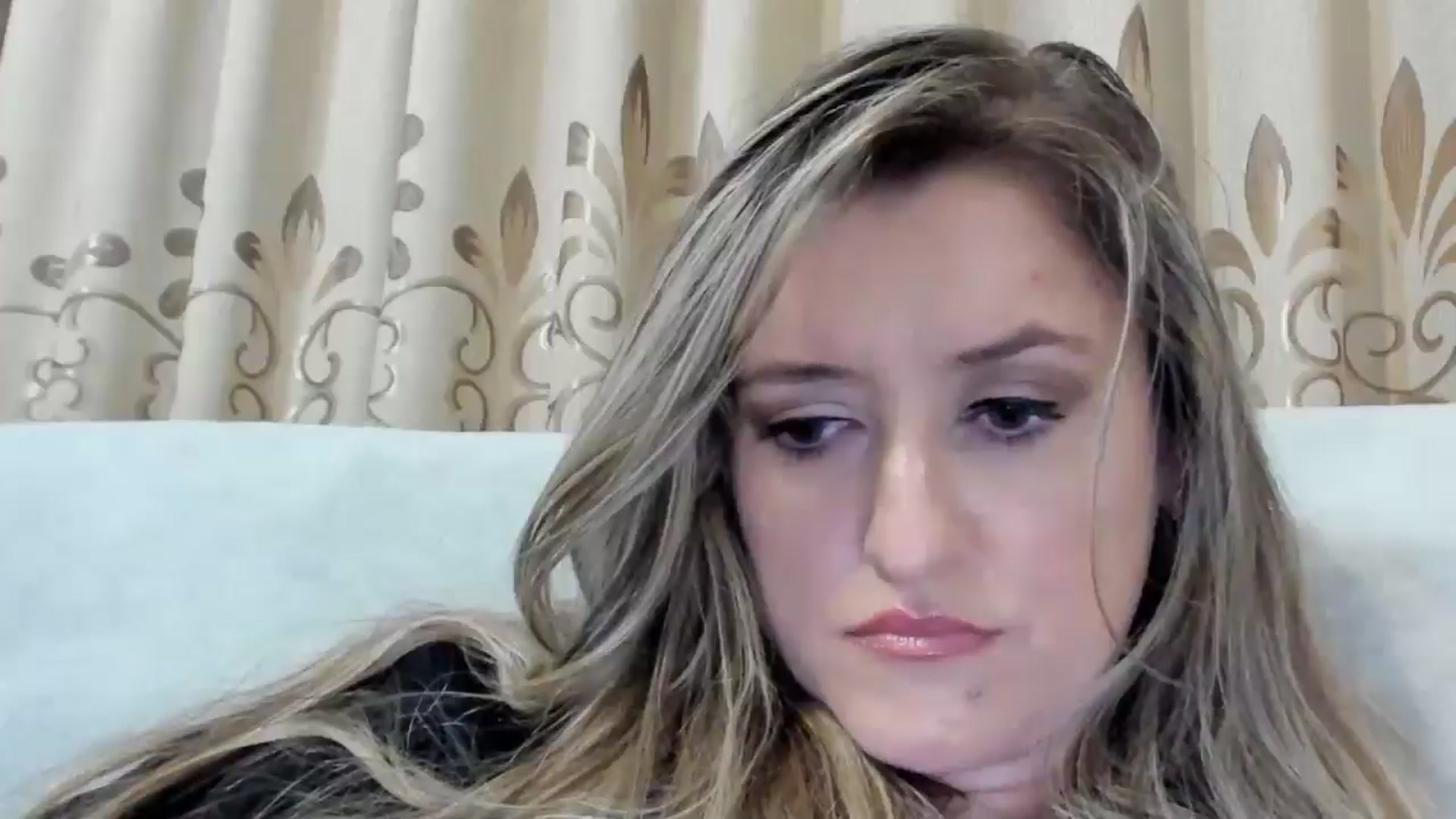 Gallery image thumbnail from BestDream's myfreecams stream on, 10/24/2025, 23:06 image 14 of 20
