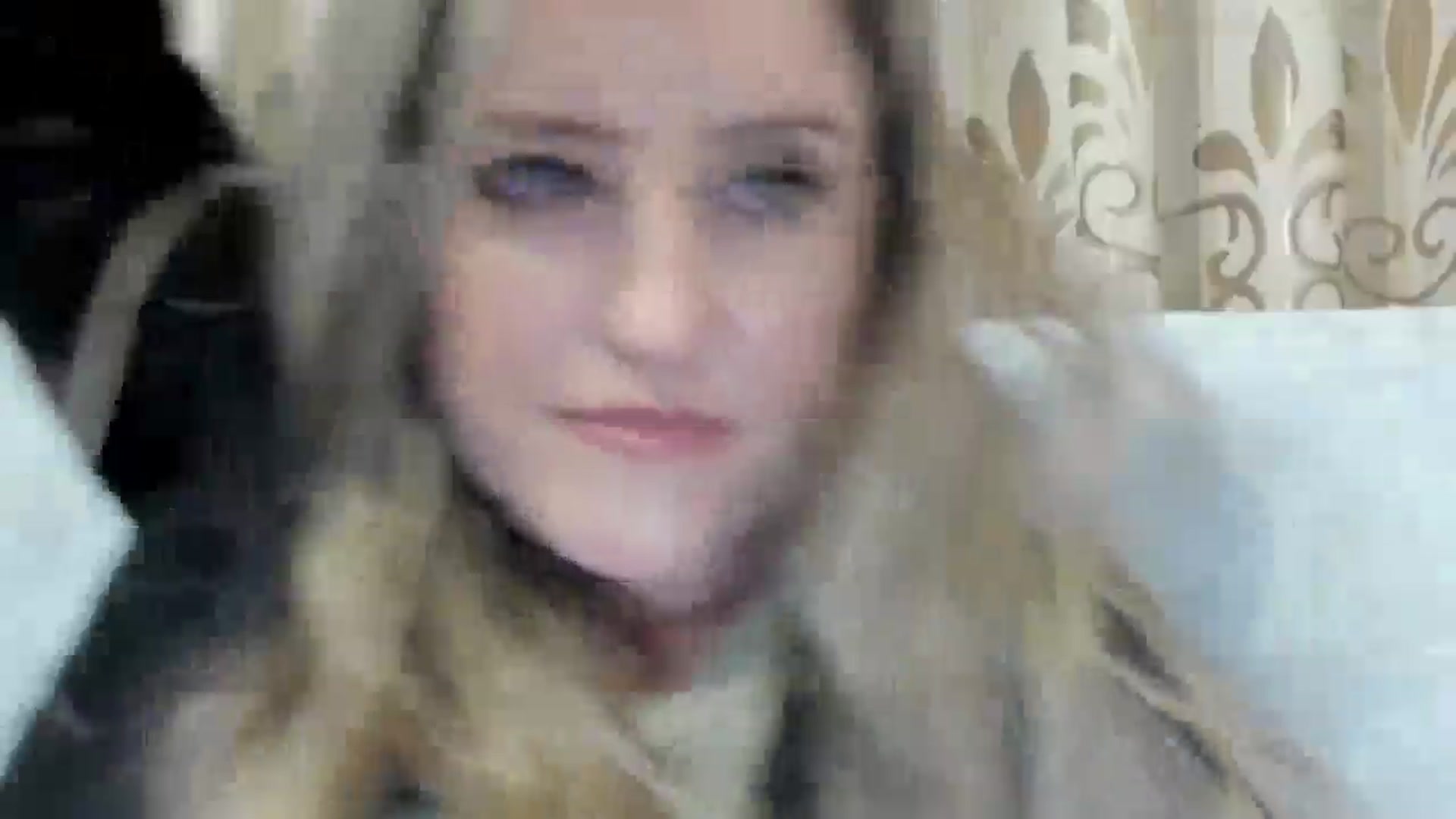 Gallery image thumbnail from BestDream's myfreecams stream on, 10/25/2025, 24:40 image 10 of 20