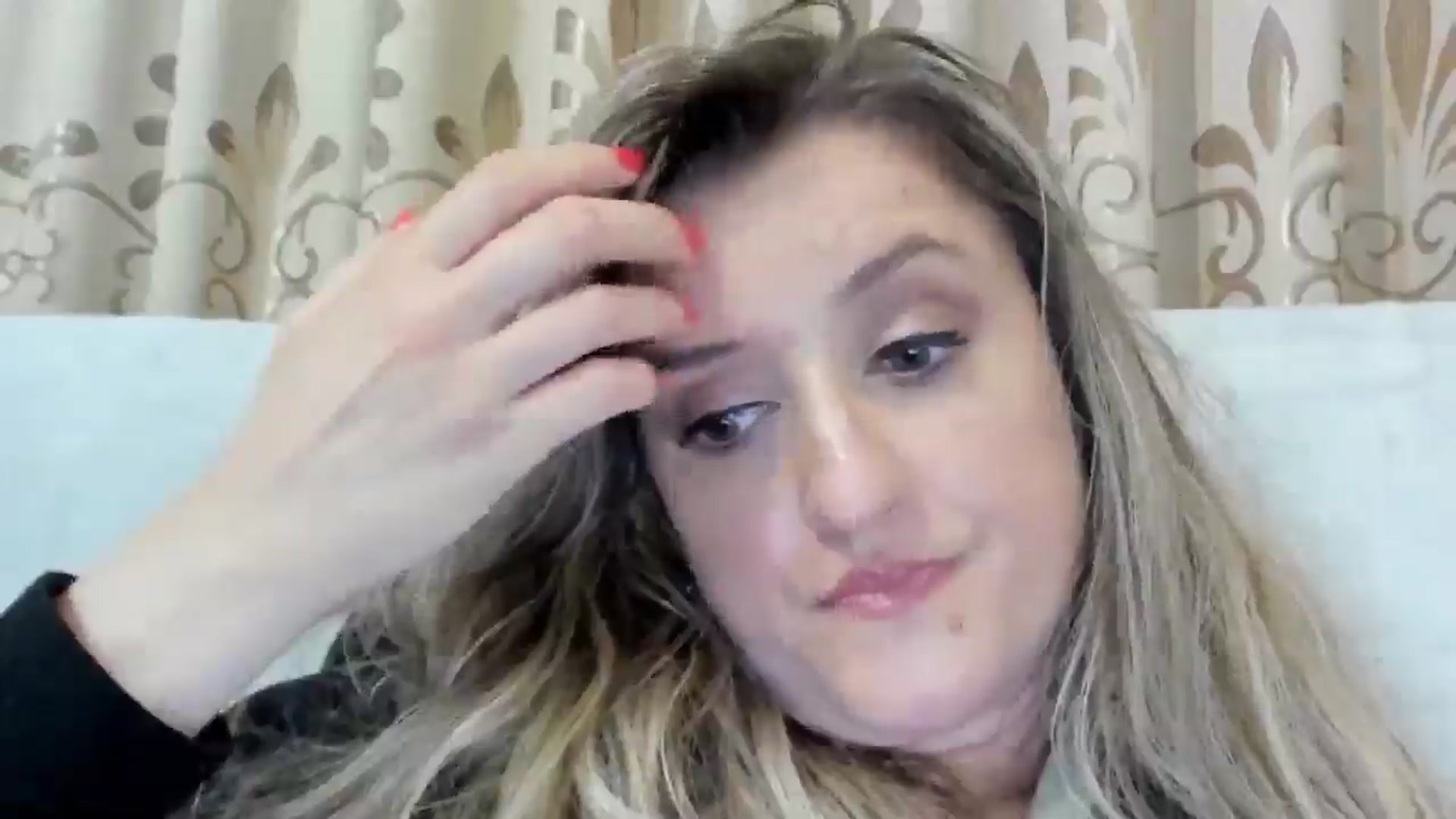 Gallery image thumbnail from BestDream's myfreecams stream on, 10/25/2025, 24:40 image 15 of 20