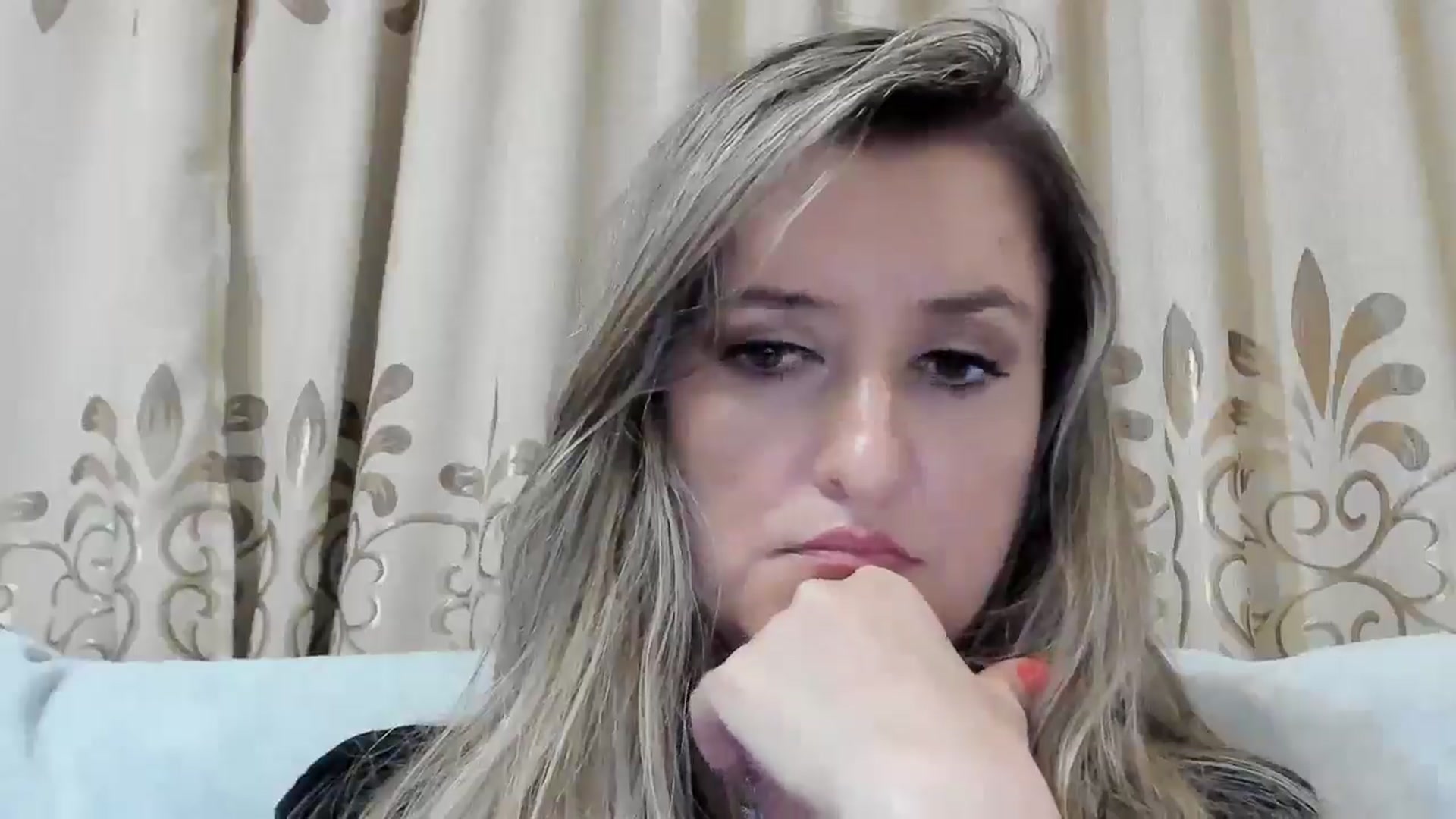 Gallery image thumbnail from BestDream's myfreecams stream on, 10/25/2025, 02:14 image 9 of 20