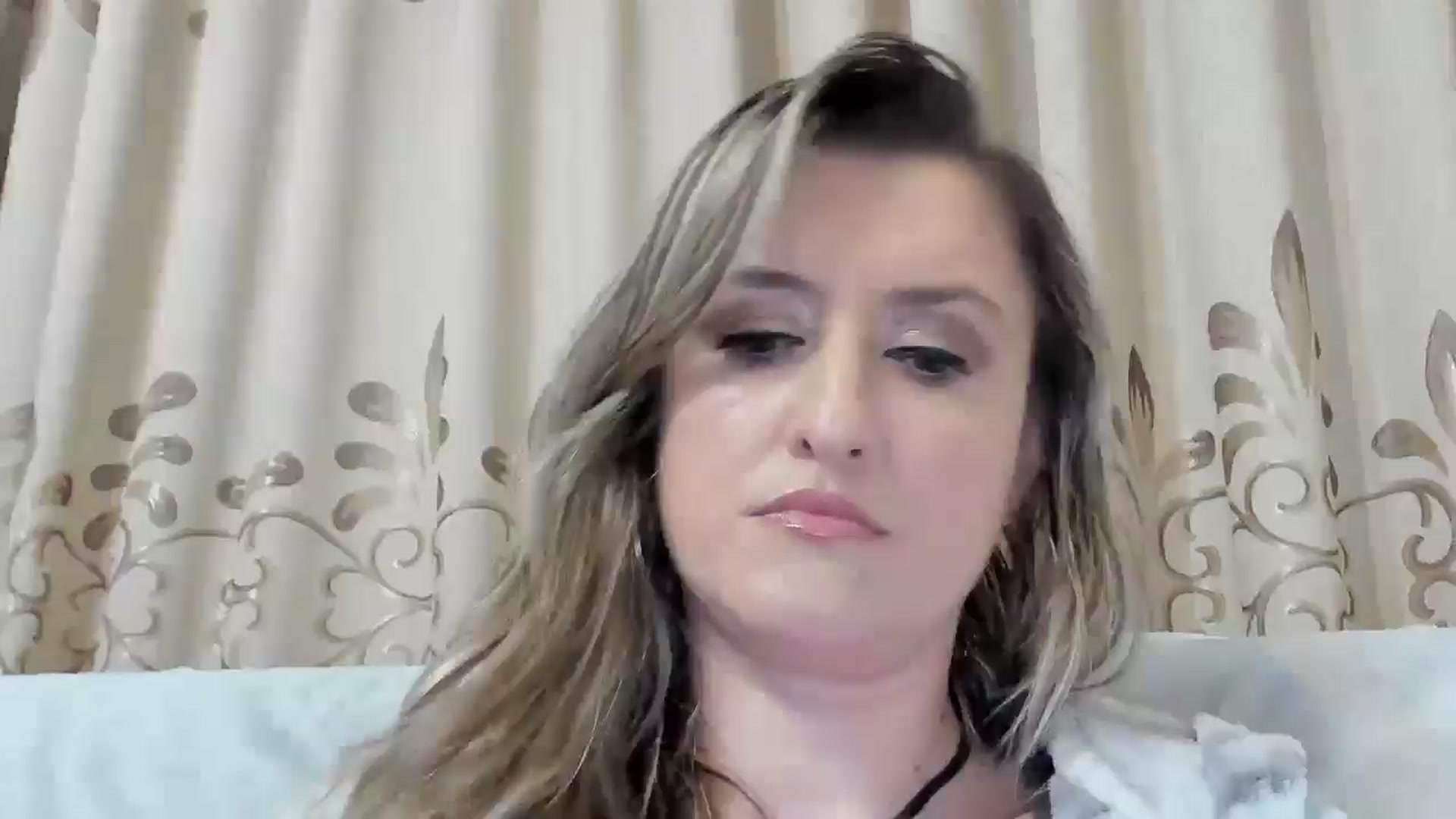 Gallery image thumbnail from BestDream's myfreecams stream on, 10/26/2025, 01:01 image 4 of 20