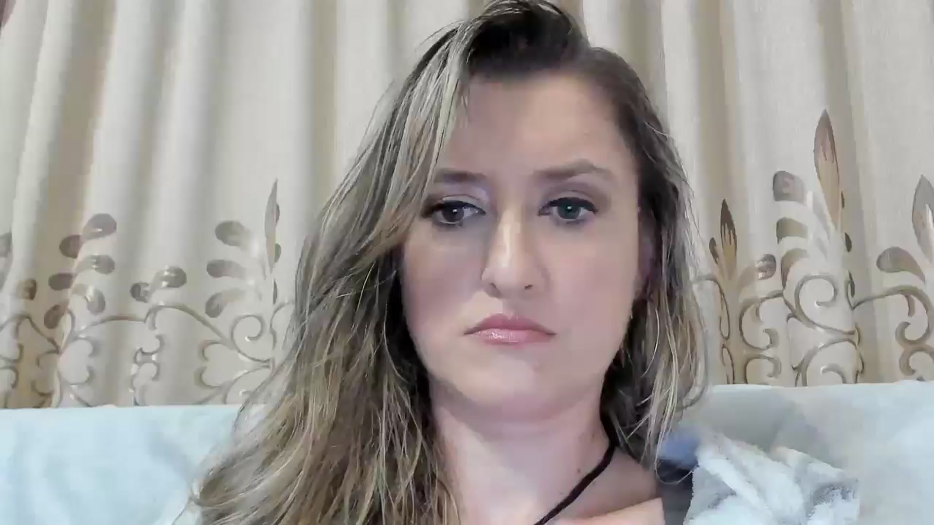 Gallery image thumbnail from BestDream's myfreecams stream on, 10/26/2025, 01:01 image 1 of 20