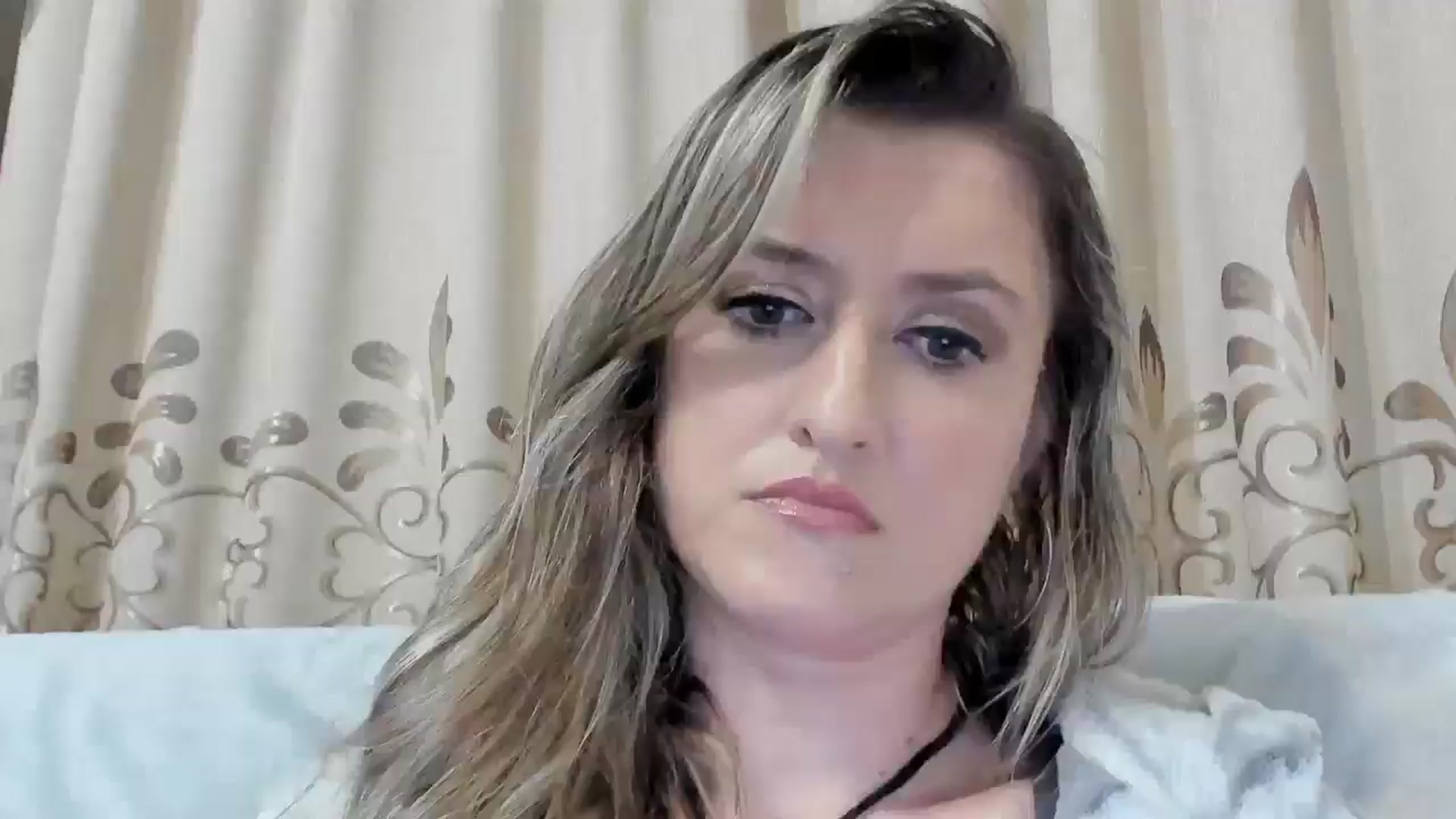 Gallery image thumbnail from BestDream's myfreecams stream on, 10/26/2025, 01:01 image 8 of 20