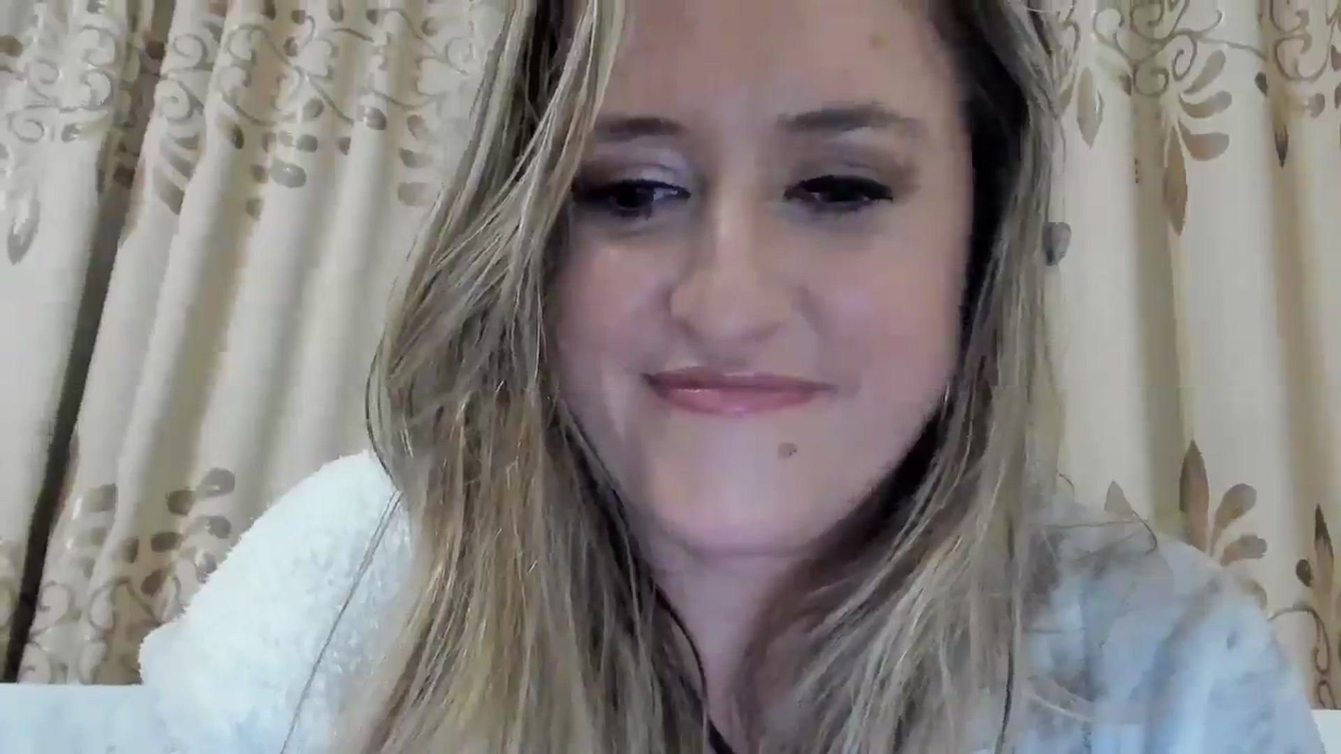 Gallery image thumbnail from BestDream's myfreecams stream on, 10/26/2025, 03:40 image 19 of 20
