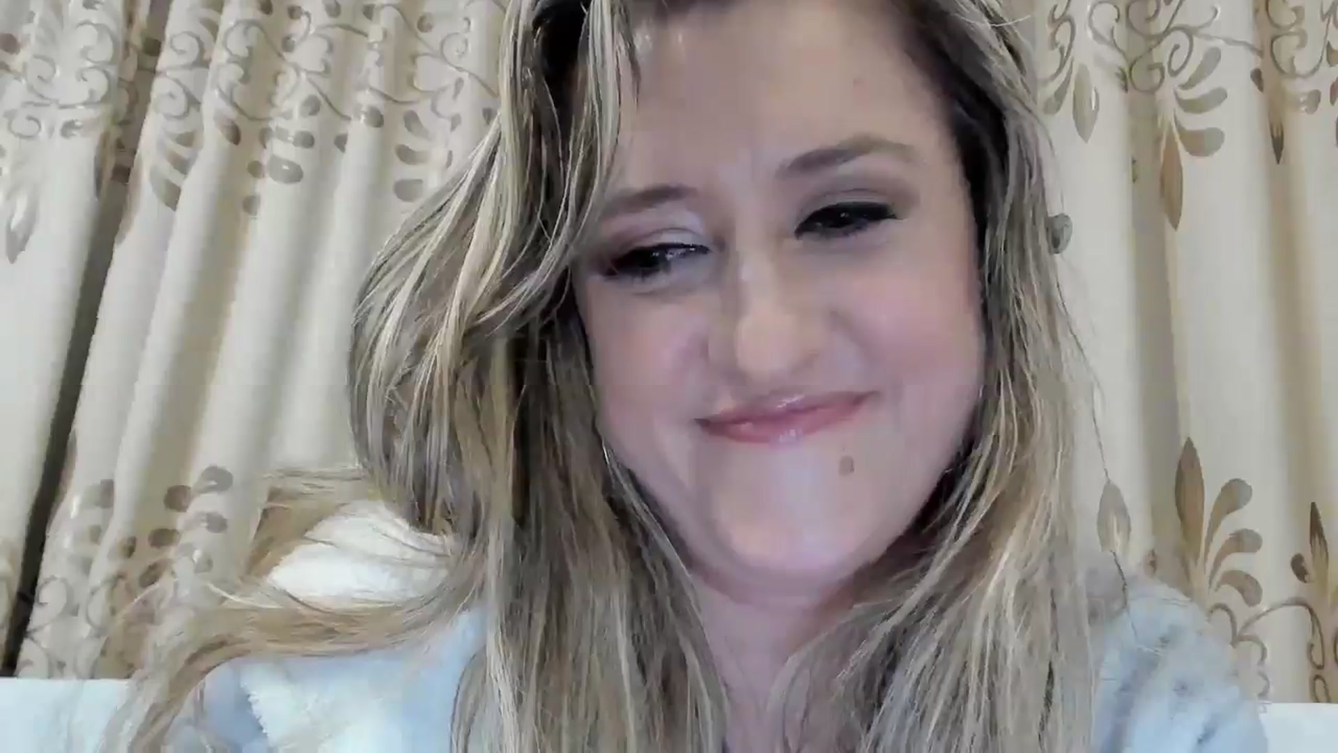 Gallery image thumbnail from BestDream's myfreecams stream on, 10/26/2025, 03:40 image 20 of 20