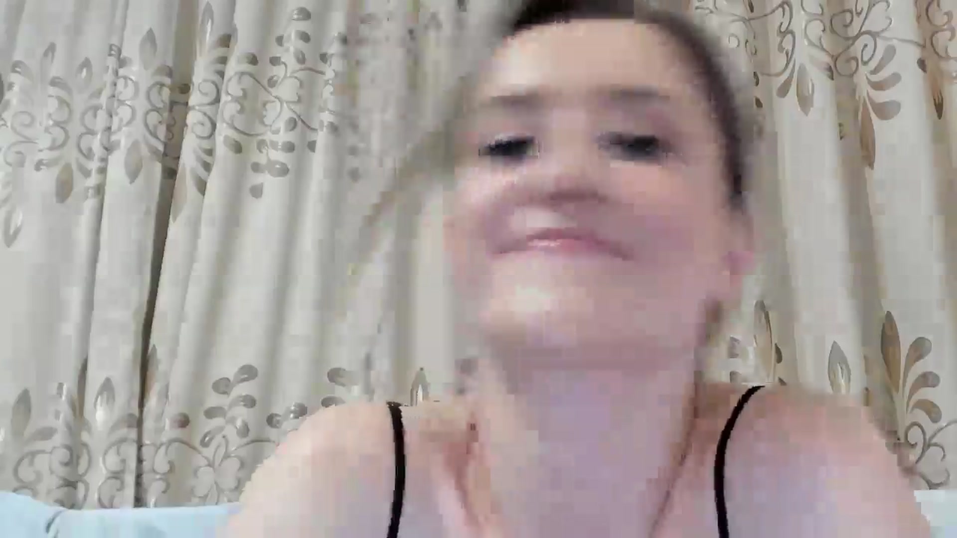 Gallery image thumbnail from BestDream's myfreecams stream on, 10/26/2025, 23:01 image 11 of 20