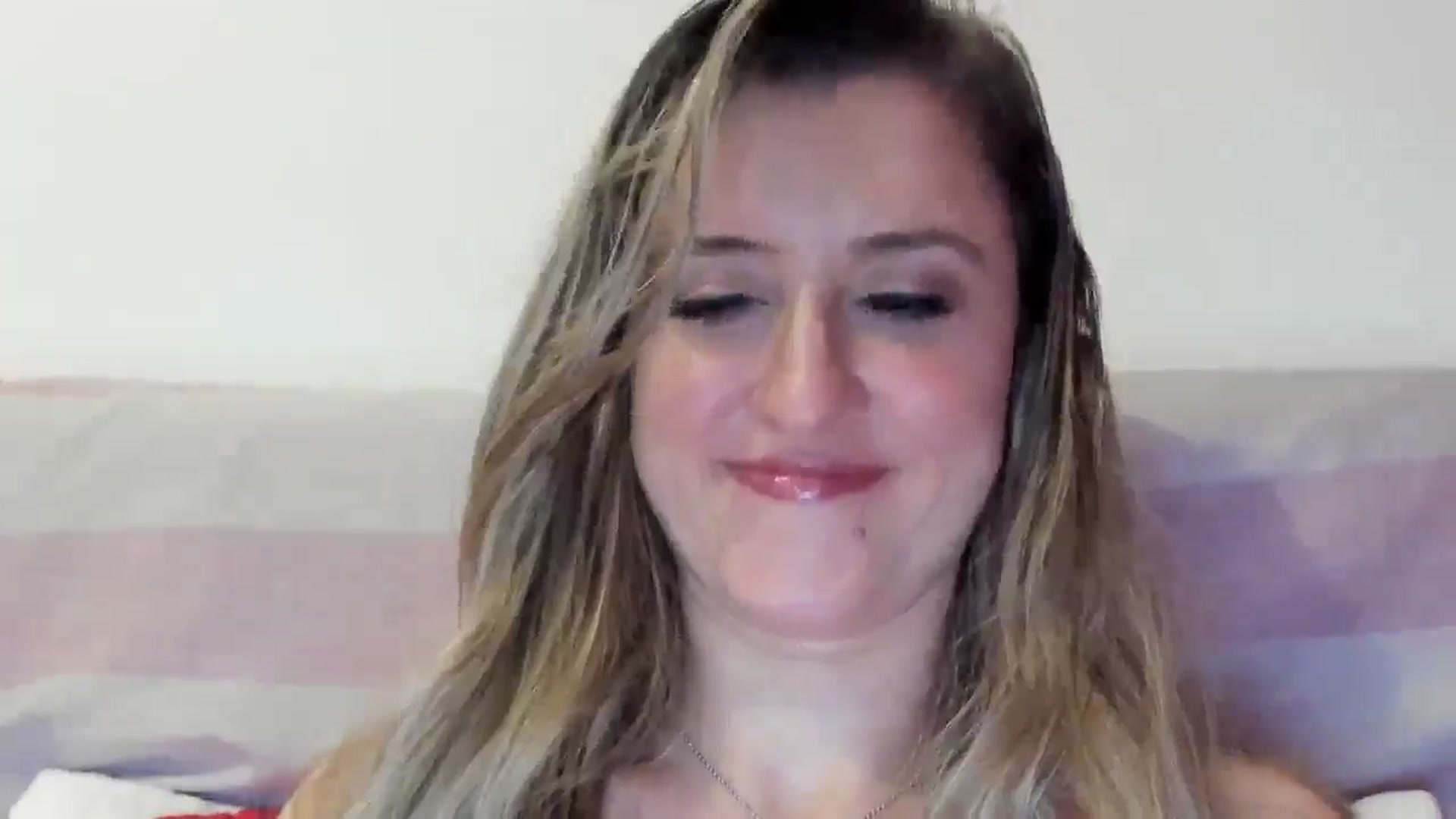 Gallery image thumbnail from BestDream's myfreecams stream on, 10/28/2025, 23:16 image 15 of 20
