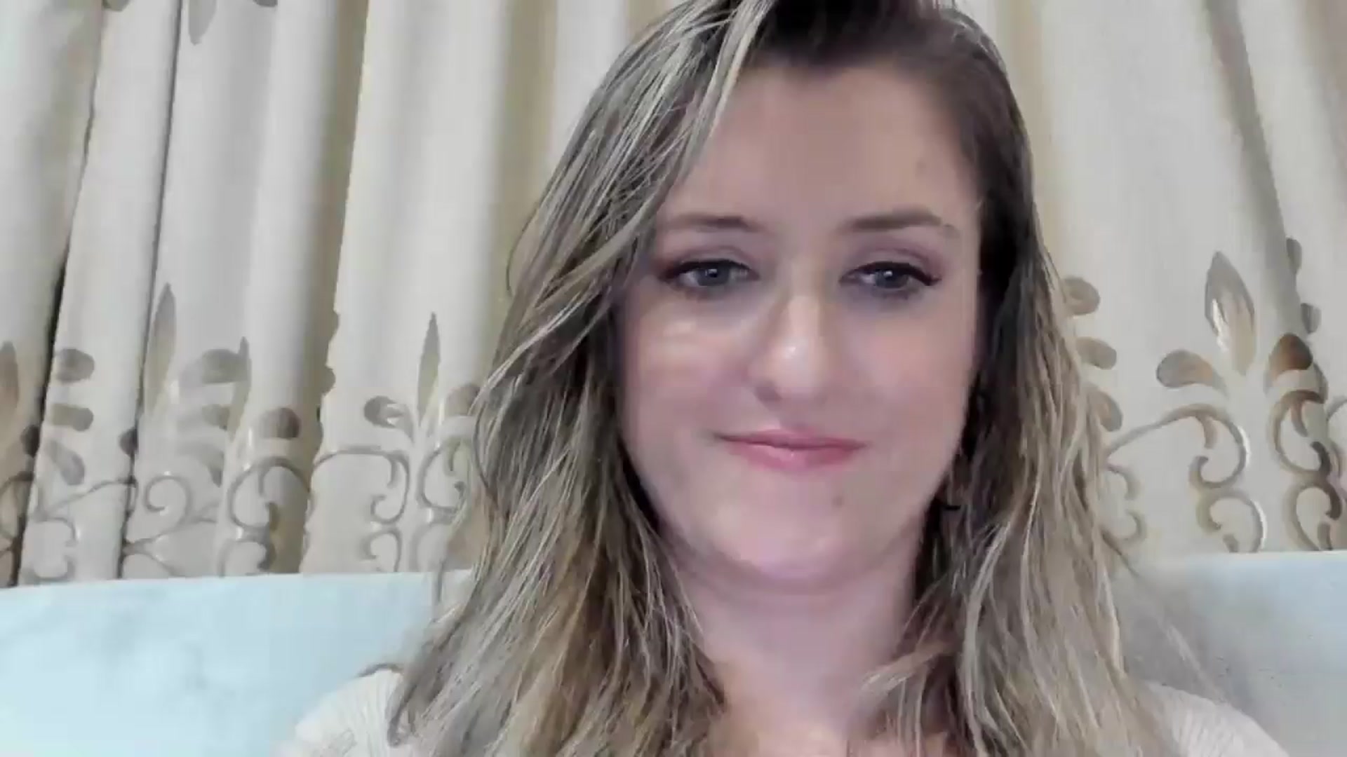 Gallery image thumbnail from BestDream's myfreecams stream on, 10/31/2025, 22:59 image 6 of 20