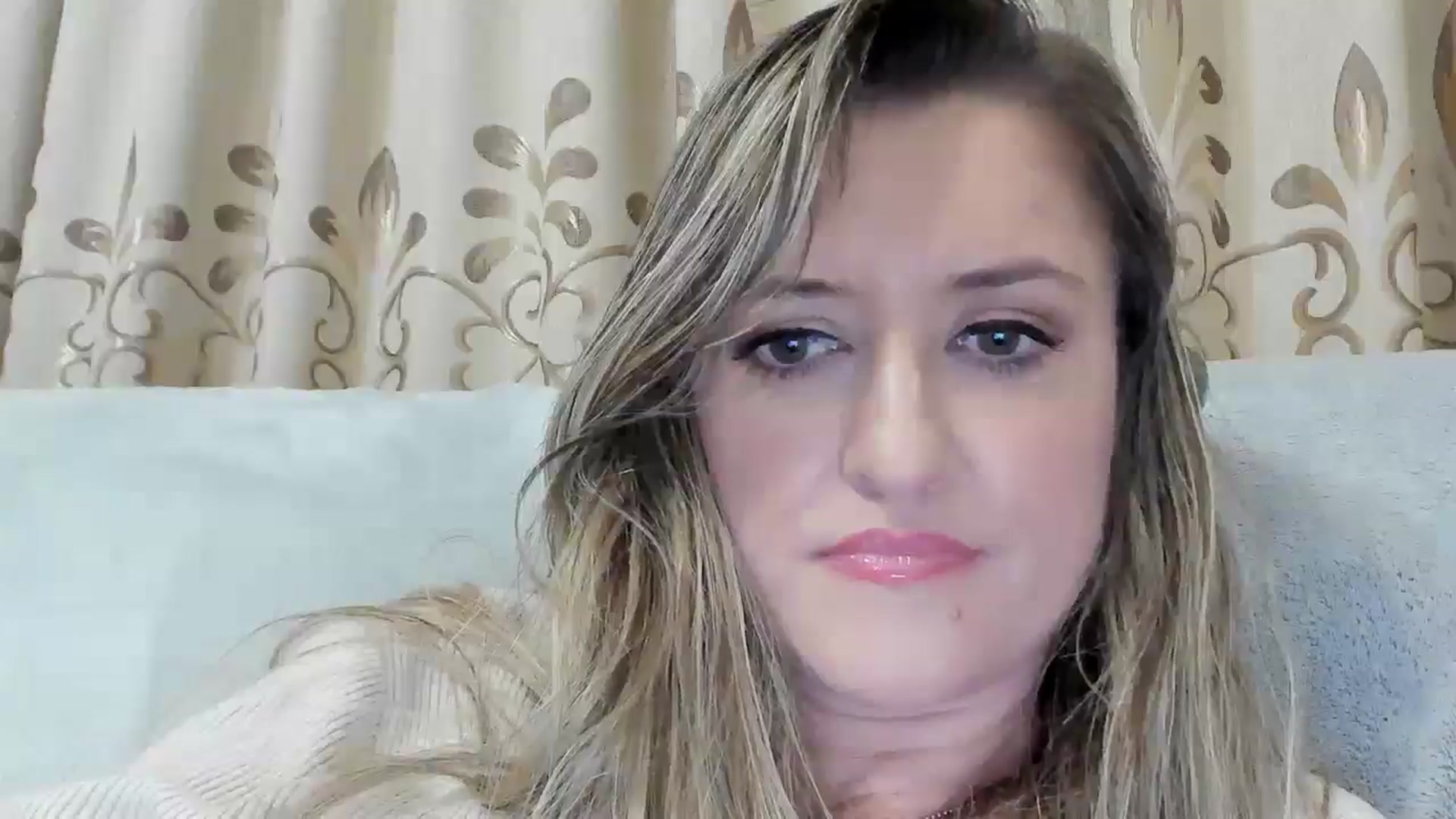 Gallery image thumbnail from BestDream's myfreecams stream on, 11/01/2025, 01:05 image 9 of 20