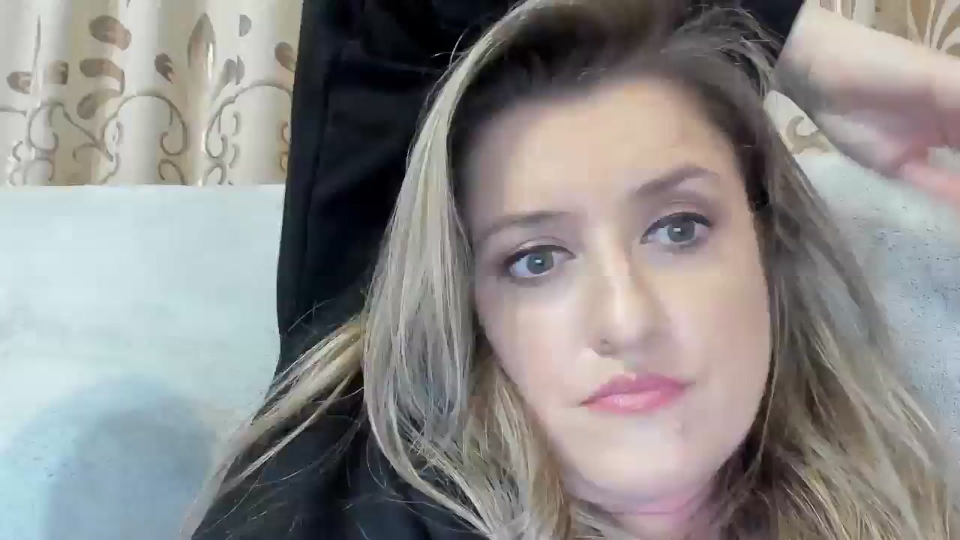 Gallery image thumbnail from BestDream's myfreecams stream on, 11/02/2025, 03:18 image 7 of 20