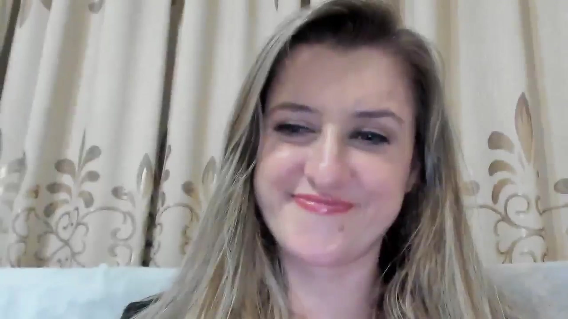 Gallery image thumbnail from BestDream's myfreecams stream on, 11/02/2025, 22:52 image 5 of 20