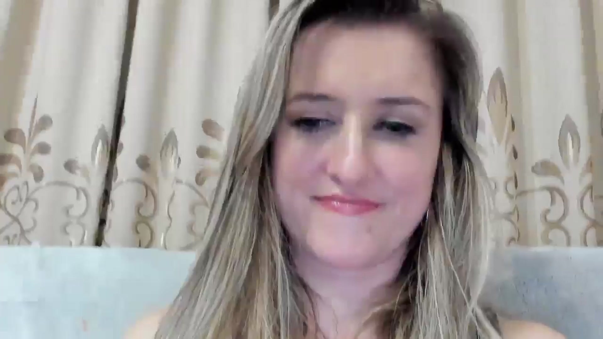 Gallery image thumbnail from BestDream's myfreecams stream on, 11/03/2025, 24:27 image 8 of 20