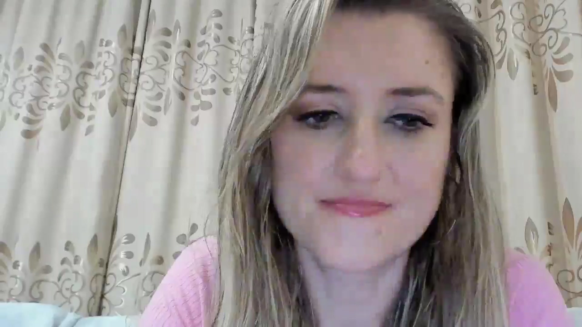 Gallery image thumbnail from BestDream's myfreecams stream on, 11/03/2025, 23:24 image 11 of 20