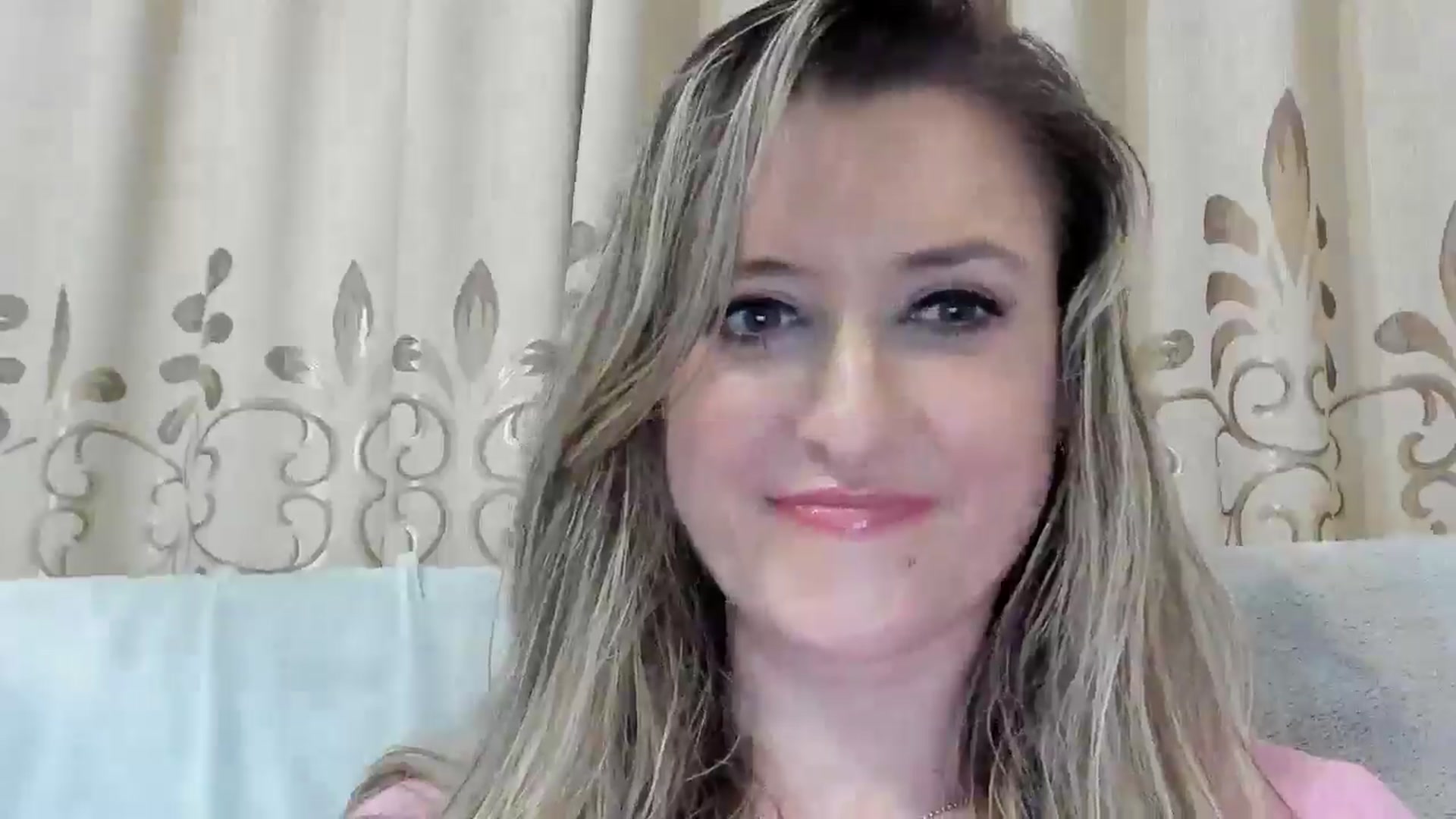 Gallery image thumbnail from BestDream's myfreecams stream on, 11/04/2025, 24:00 image 20 of 20
