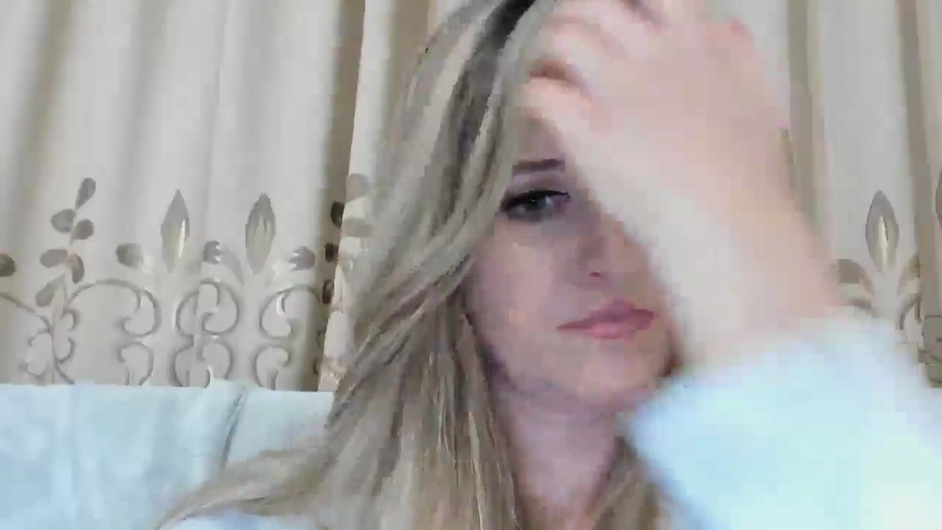 Gallery image thumbnail from BestDream's myfreecams stream on, 11/05/2025, 01:21 image 20 of 20