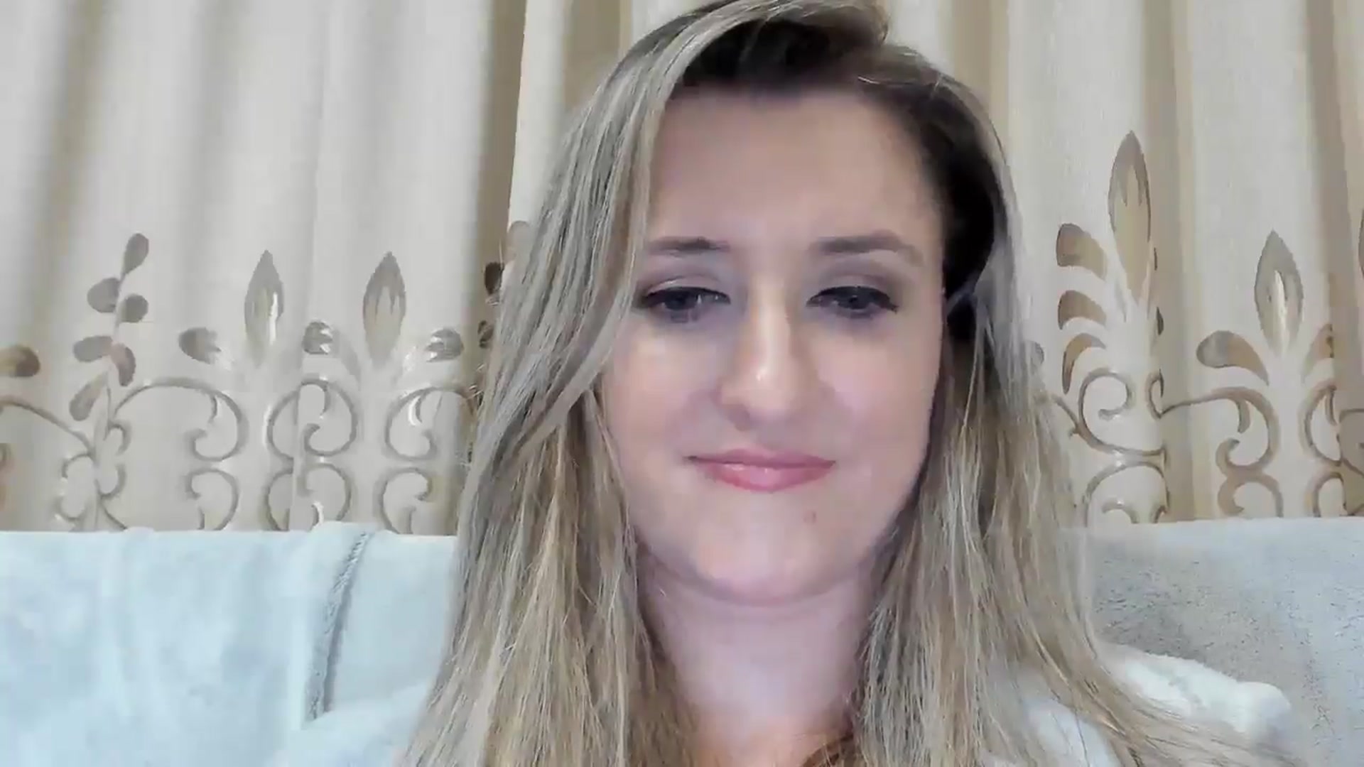 Gallery image thumbnail from BestDream's myfreecams stream on, 11/05/2025, 01:44 image 13 of 20