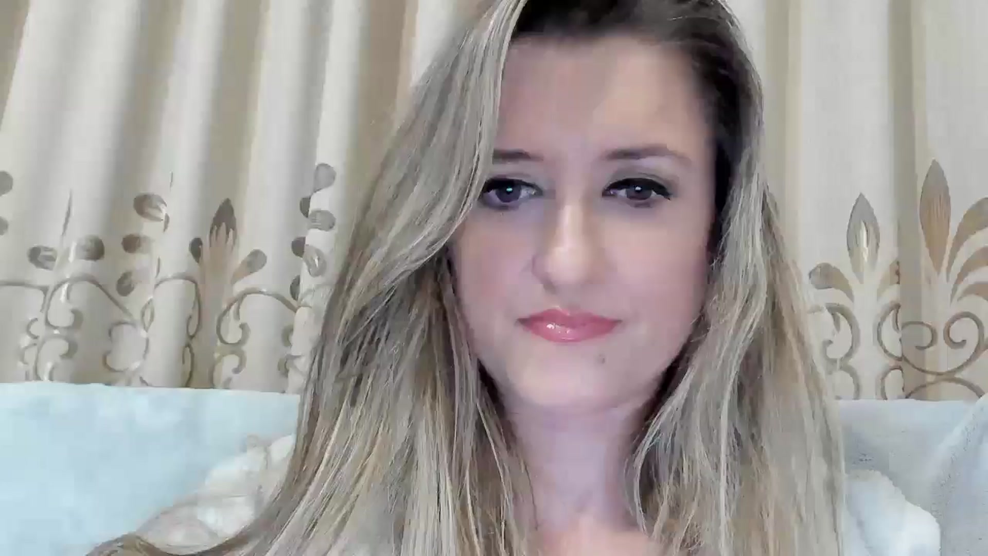 Gallery image thumbnail from BestDream's myfreecams stream on, 11/06/2025, 01:56 image 1 of 20