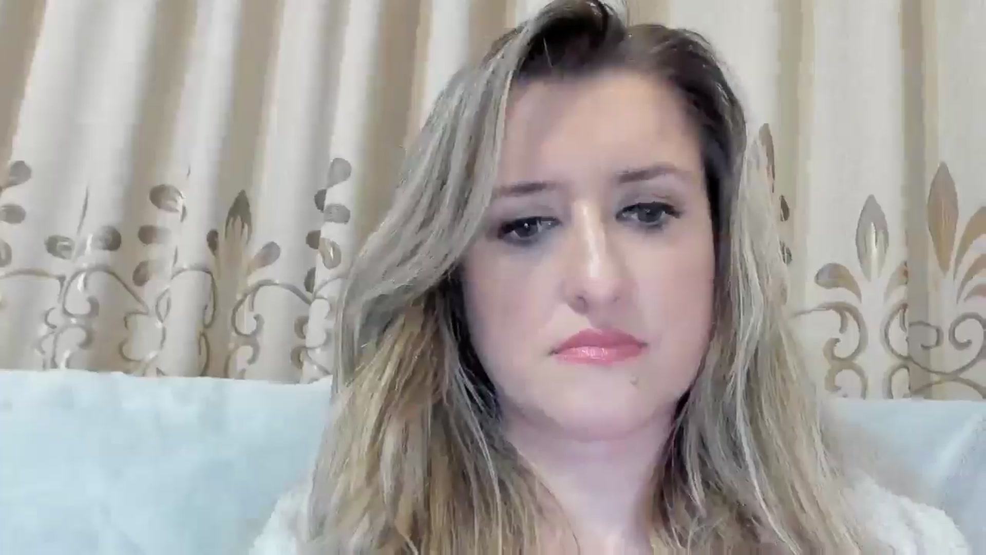 Gallery image thumbnail from BestDream's myfreecams stream on, 11/06/2025, 01:56 image 16 of 20