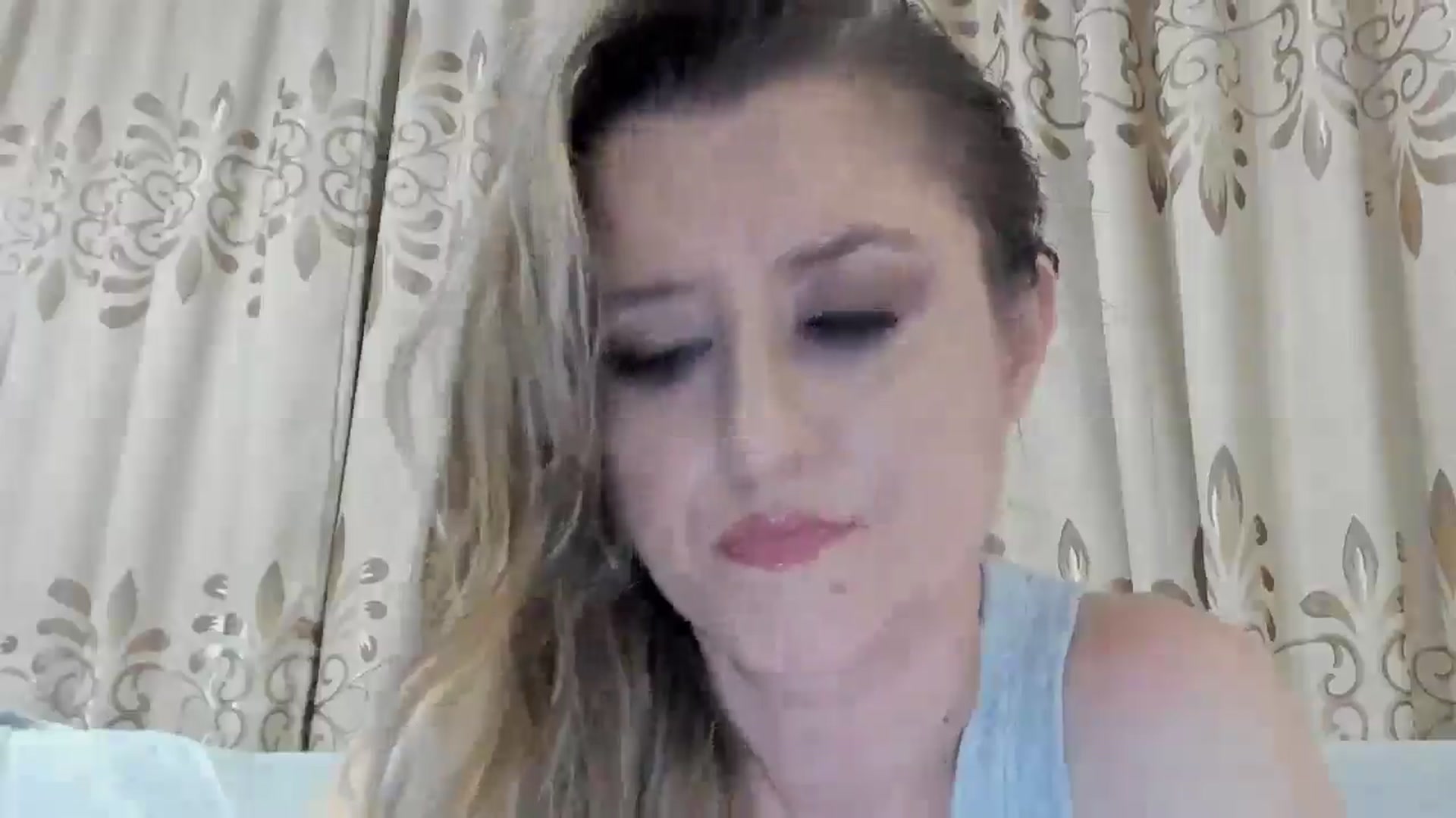 Gallery image thumbnail from BestDream's myfreecams stream on, 11/06/2025, 20:58 image 6 of 20