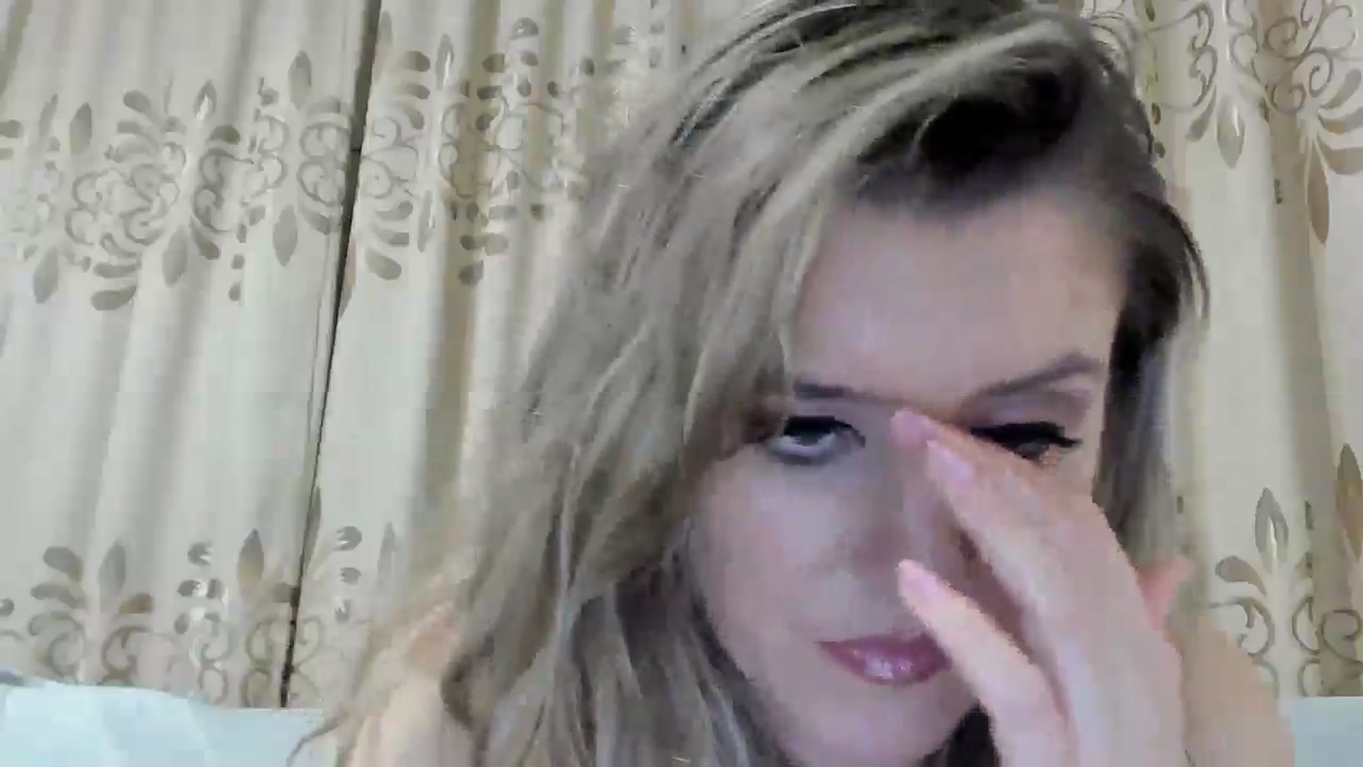 Gallery image thumbnail from BestDream's myfreecams stream on, 11/06/2025, 20:58 image 20 of 20