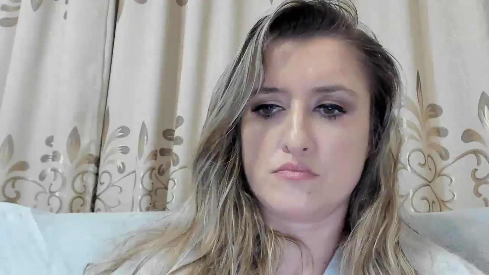 Gallery image thumbnail from BestDream's myfreecams stream on, 11/06/2025, 23:28 image 12 of 20
