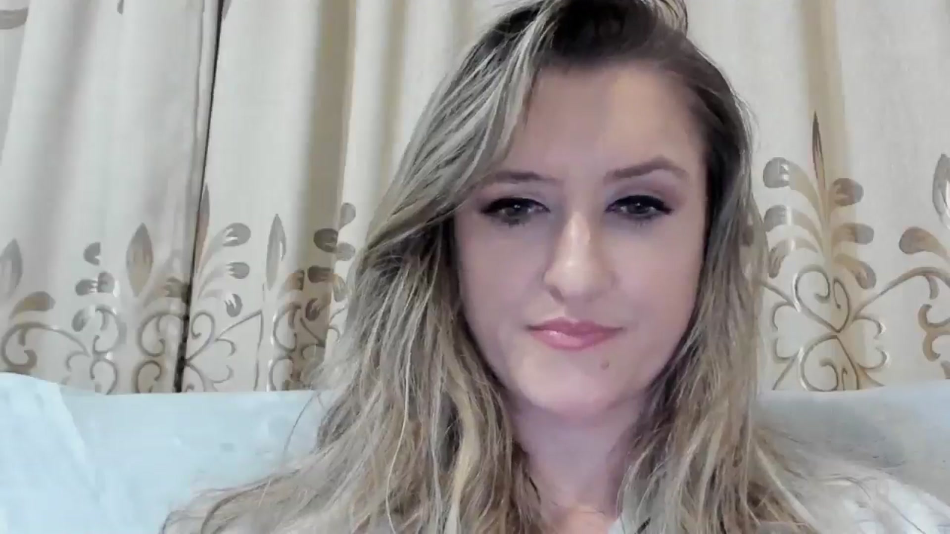 Gallery image thumbnail from BestDream's myfreecams stream on, 11/07/2025, 24:02 image 4 of 20