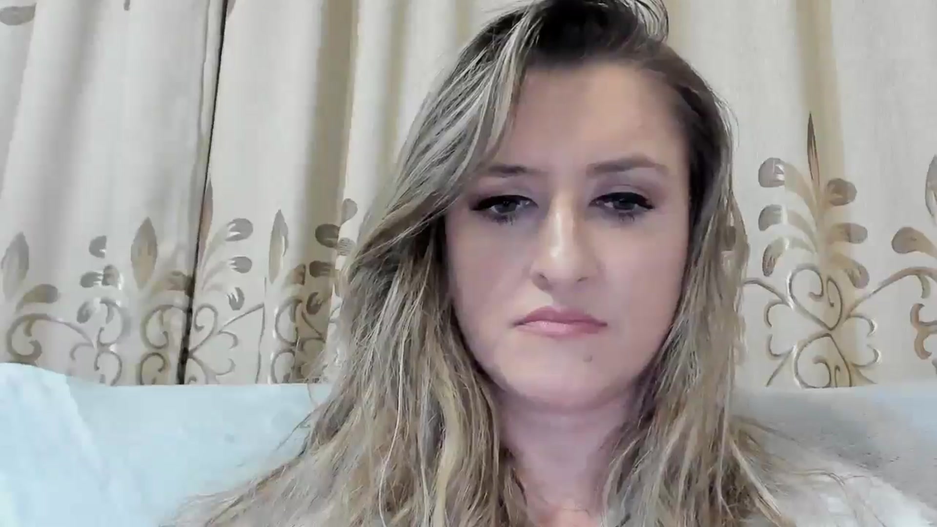 Gallery image thumbnail from BestDream's myfreecams stream on, 11/07/2025, 24:02 image 7 of 20
