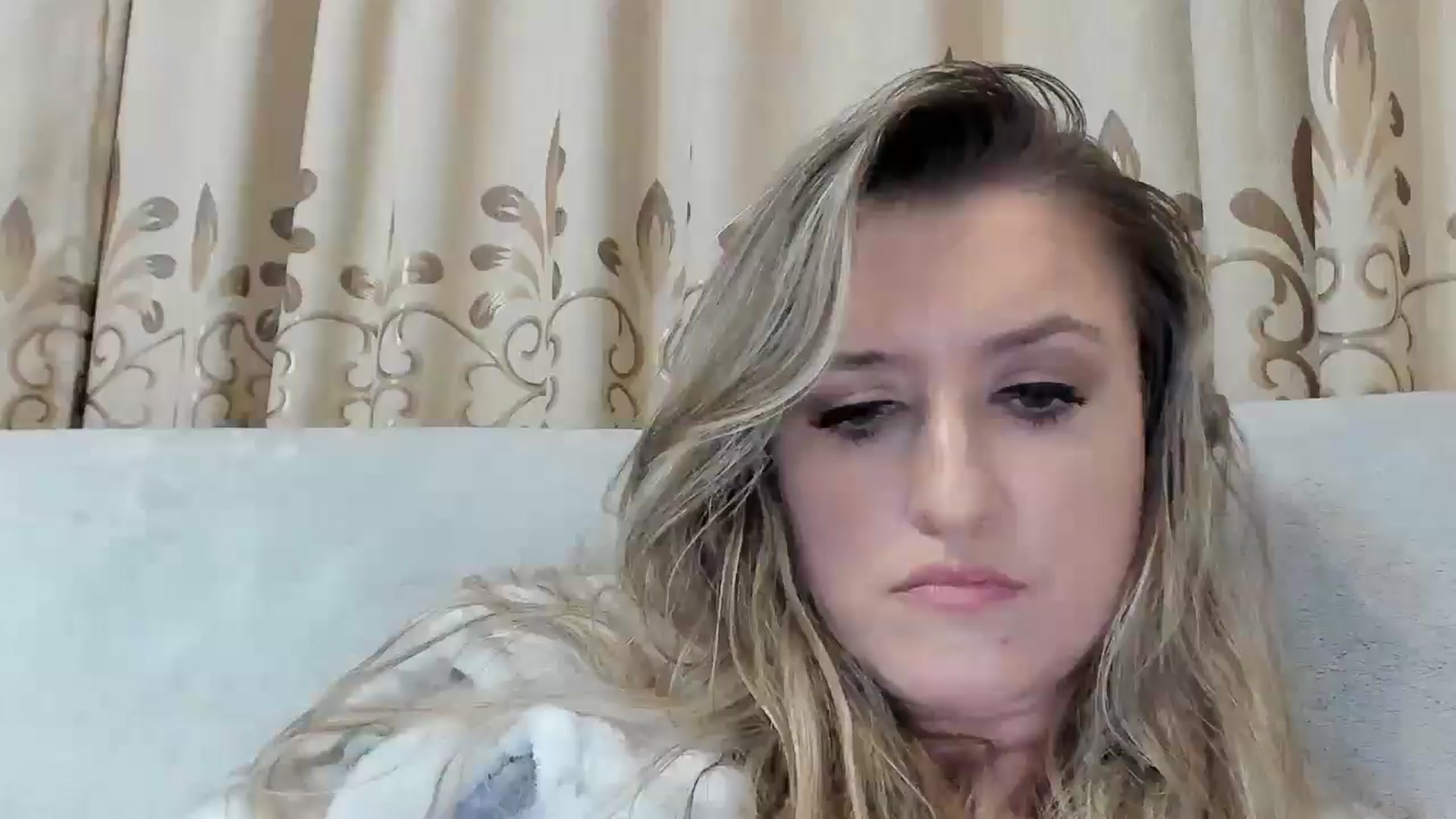 Gallery image thumbnail from BestDream's myfreecams stream on, 11/07/2025, 24:53 image 4 of 20