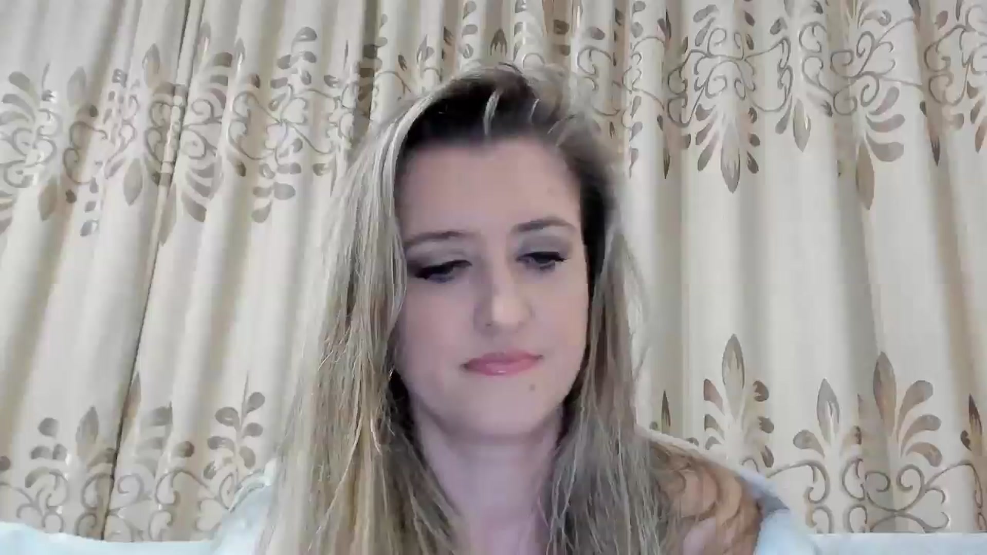 Gallery image thumbnail from BestDream's myfreecams stream on, 11/09/2025, 23:06 image 3 of 20