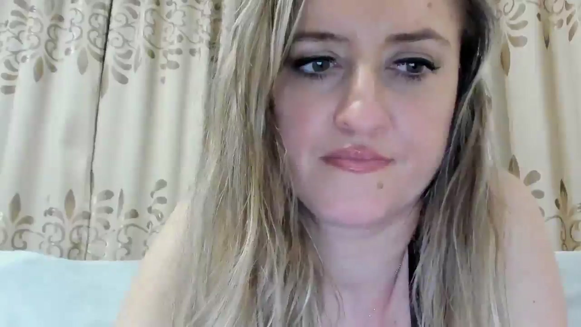 Gallery image thumbnail from BestDream's myfreecams stream on, 11/12/2025, 01:54 image 20 of 20