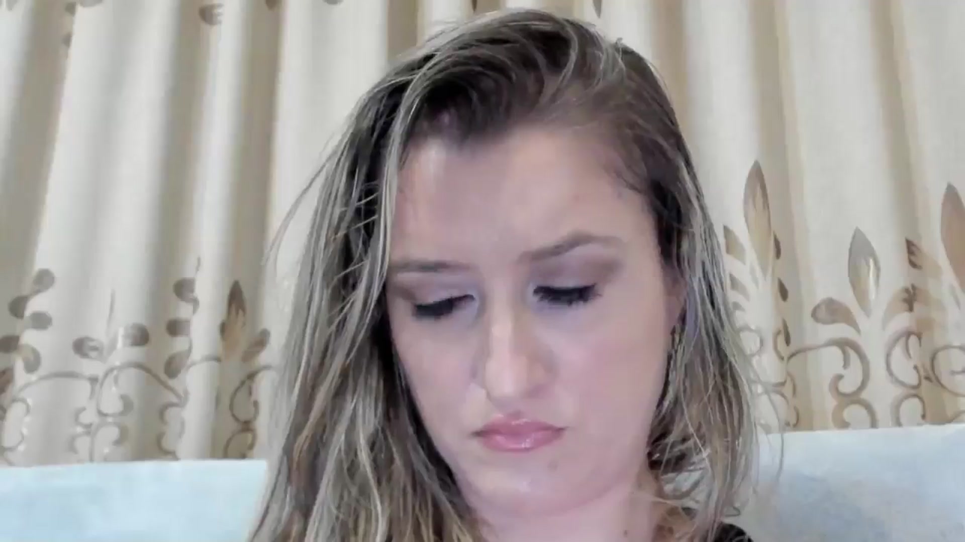 Gallery image thumbnail from BestDream's myfreecams stream on, 11/14/2025, 24:07 image 4 of 20
