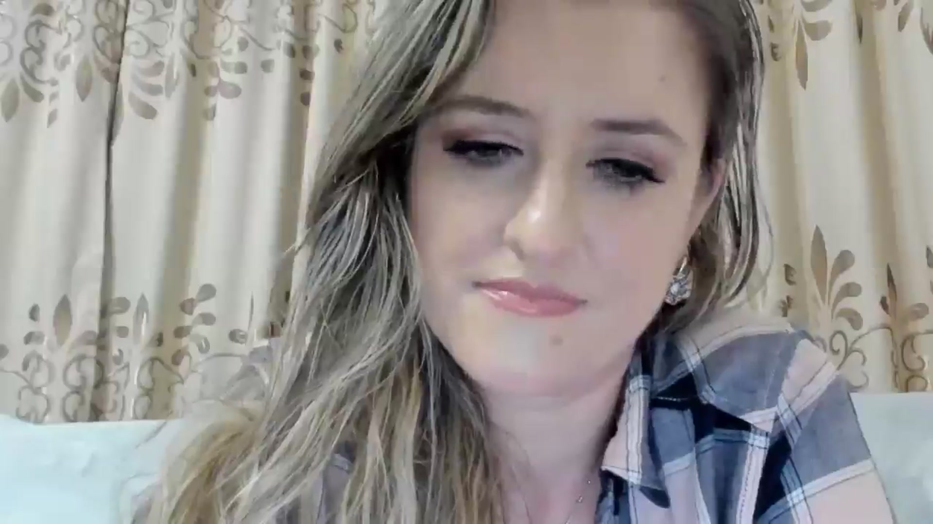 Gallery image thumbnail from BestDream's myfreecams stream on, 11/15/2025, 01:26 image 7 of 20