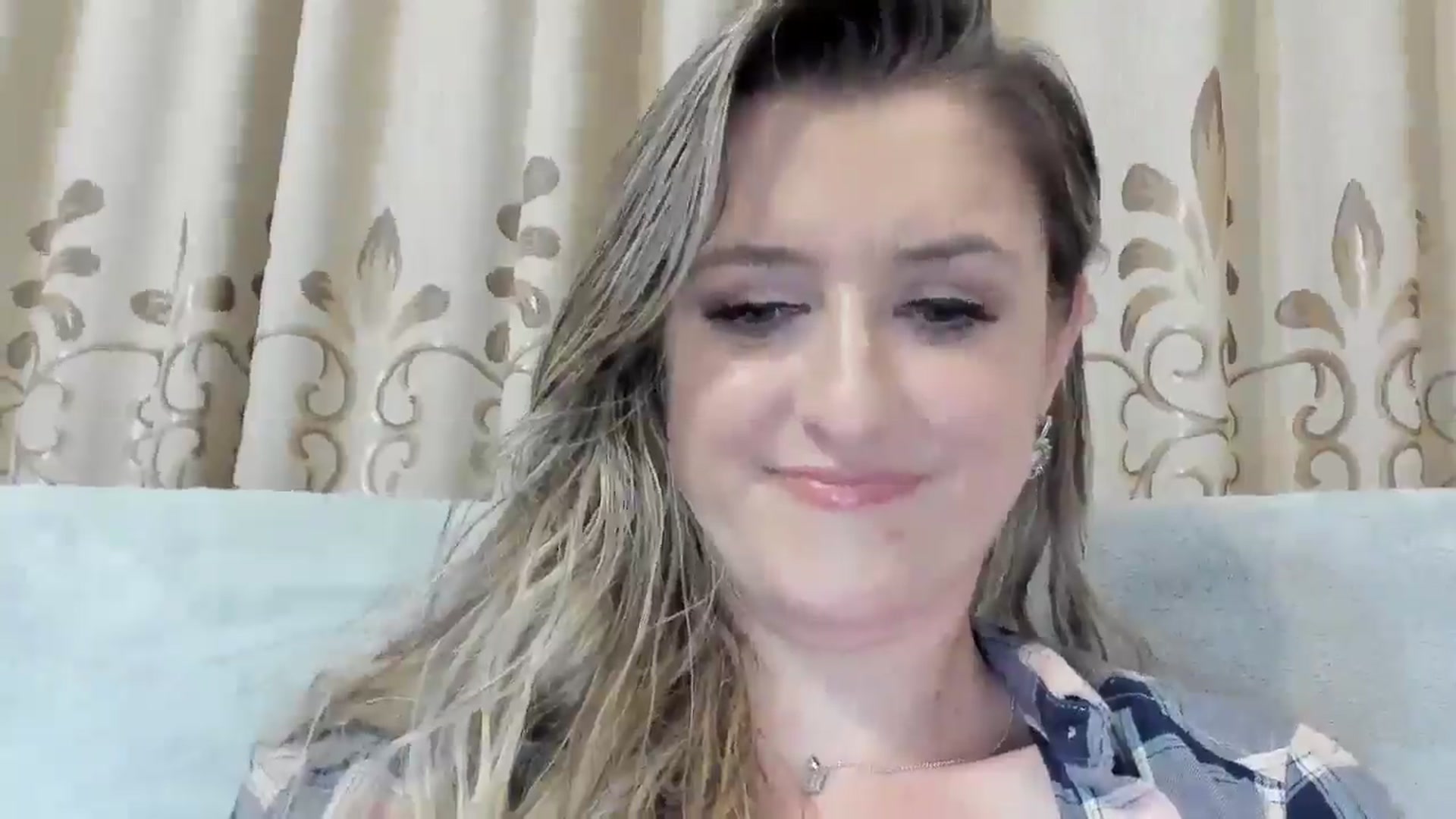 Gallery image thumbnail from BestDream's myfreecams stream on, 11/15/2025, 01:26 image 17 of 20