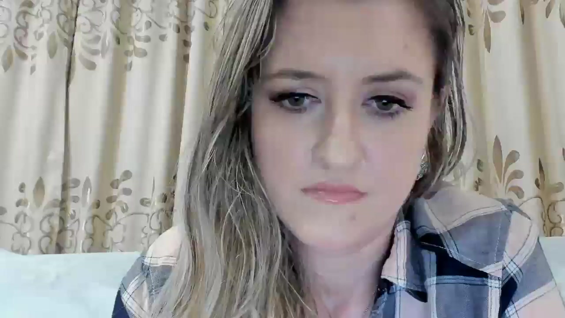 Gallery image thumbnail from BestDream's myfreecams stream on, 11/15/2025, 01:26 image 11 of 20