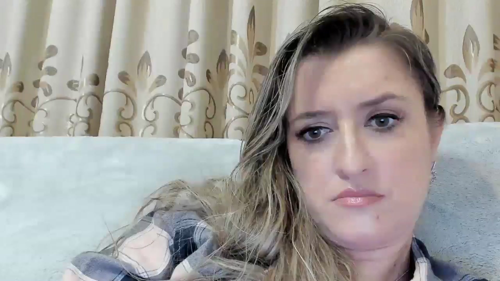 Gallery image thumbnail from BestDream's myfreecams stream on, 11/15/2025, 03:25 image 16 of 20
