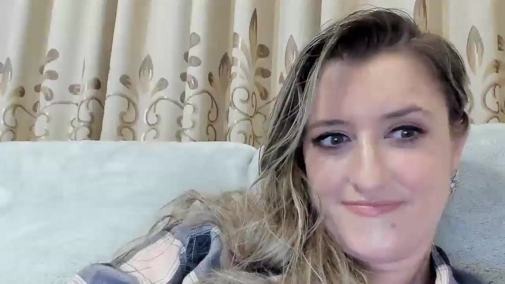 Gallery image thumbnail from BestDream's myfreecams stream on, 11/15/2025, 03:25 image 17 of 20