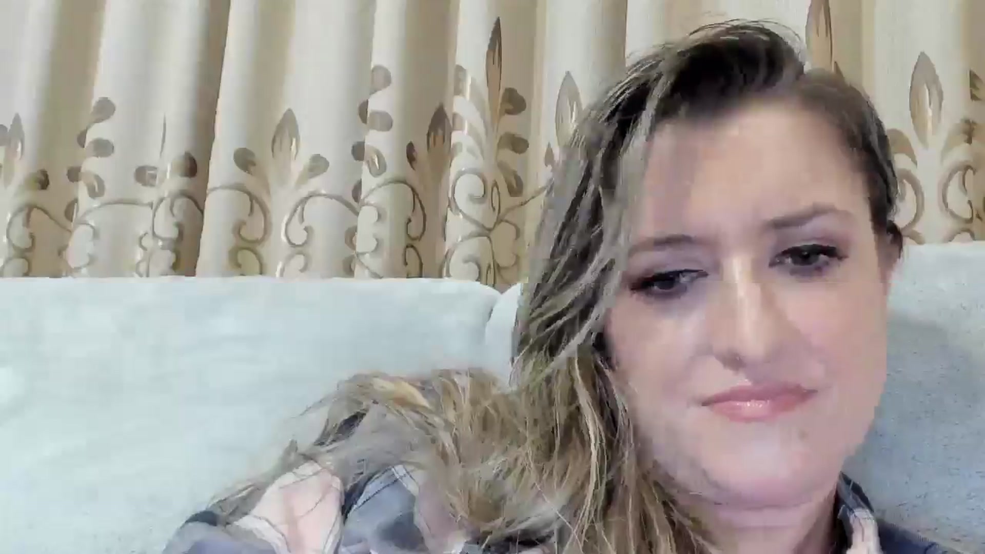 Gallery image thumbnail from BestDream's myfreecams stream on, 11/15/2025, 03:25 image 18 of 20