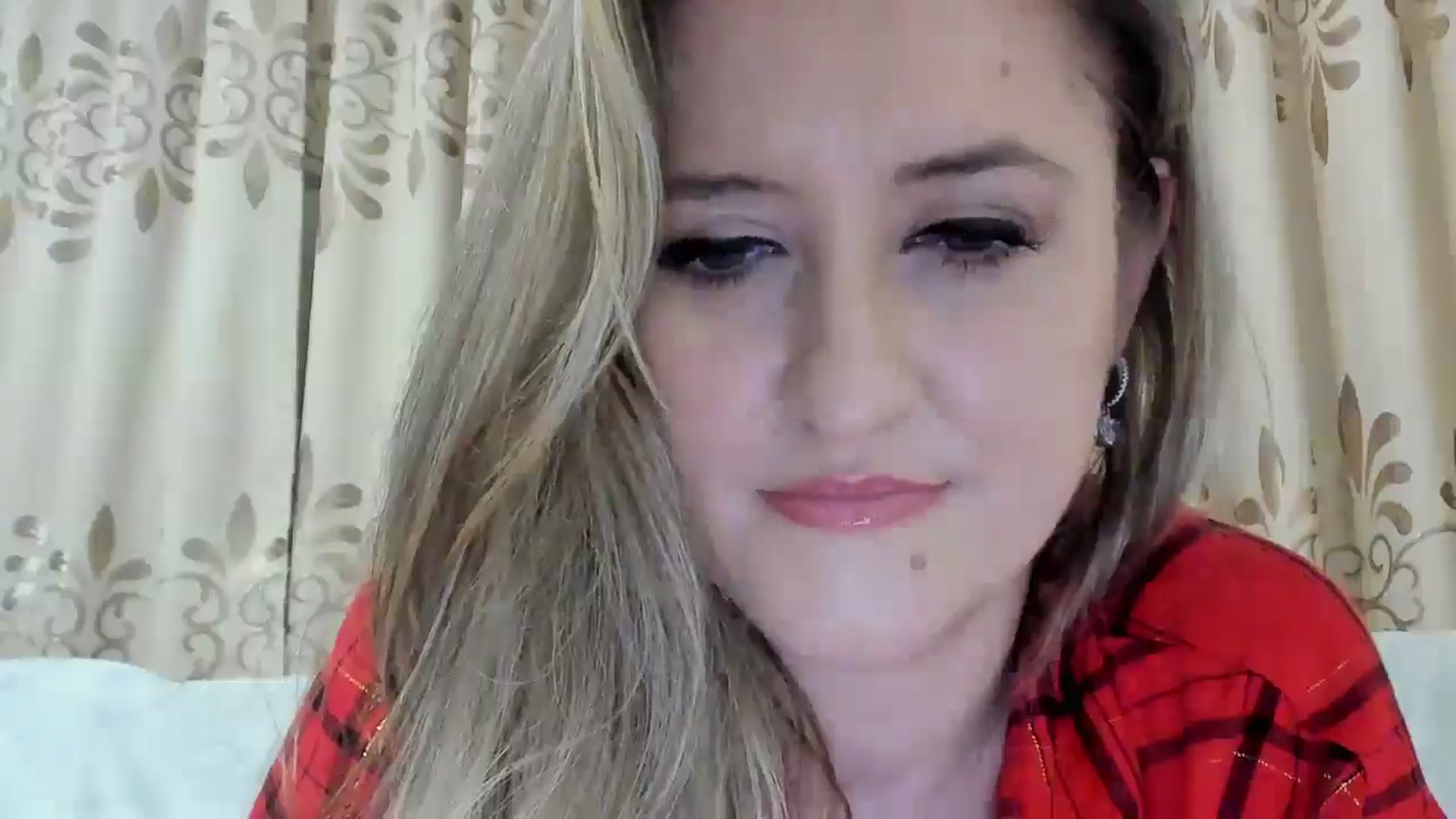 Gallery image thumbnail from BestDream's myfreecams stream on, 11/15/2025, 23:12 image 8 of 20