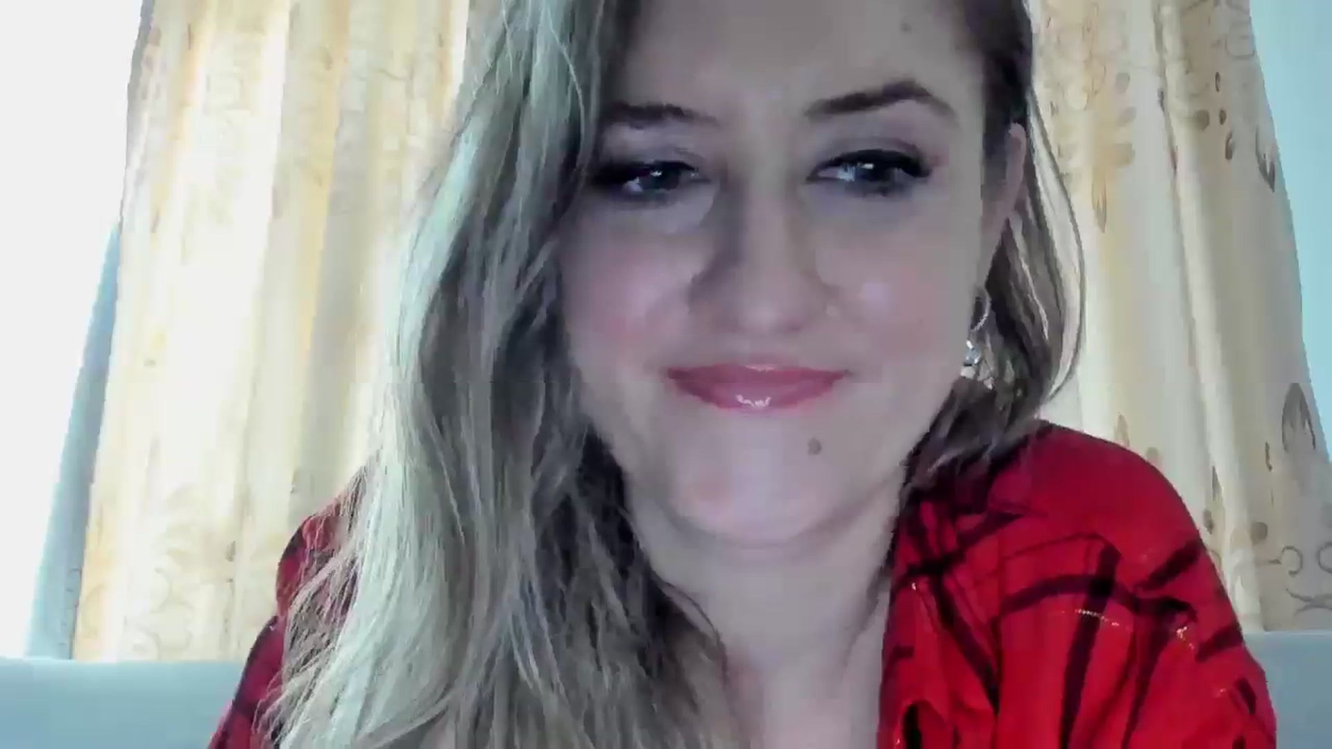Gallery image thumbnail from BestDream's myfreecams stream on, 11/16/2025, 11:05 image 15 of 20