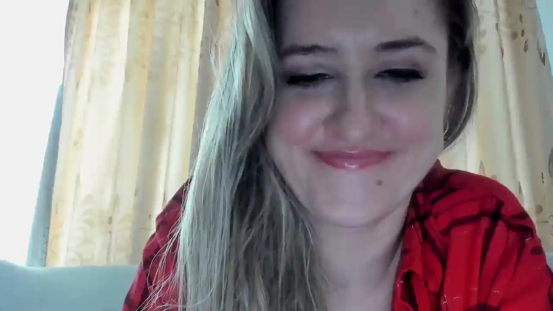 Gallery image thumbnail from BestDream's myfreecams stream on, 11/16/2025, 11:55 image 9 of 20