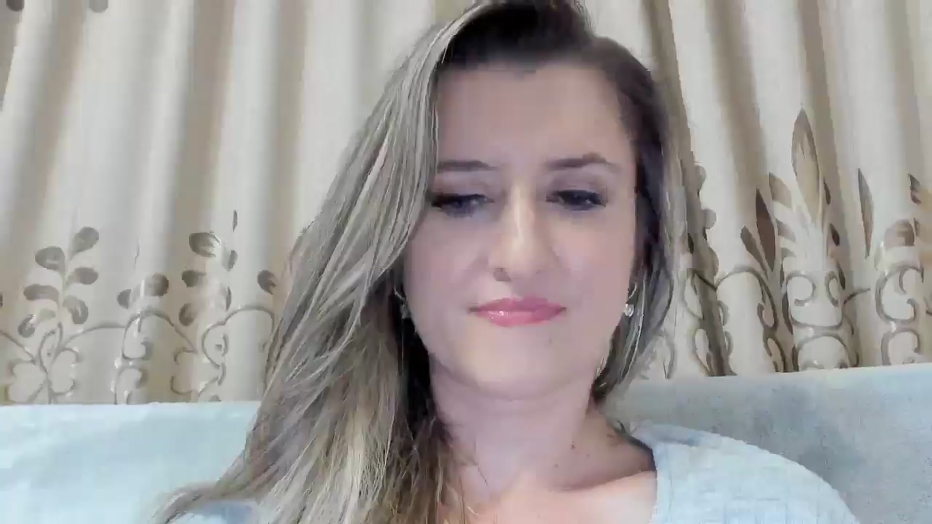 Gallery image thumbnail from BestDream's myfreecams stream on, 11/16/2025, 22:51 image 12 of 20