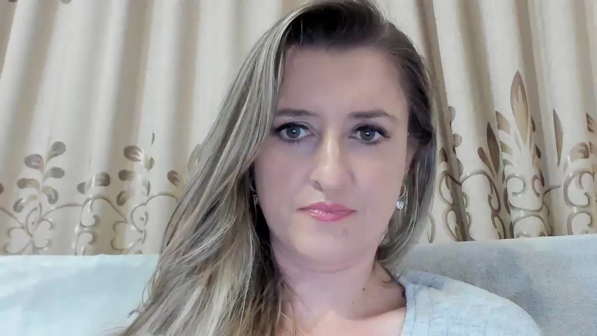 Gallery image thumbnail from BestDream's myfreecams stream on, 11/16/2025, 22:51 image 17 of 20