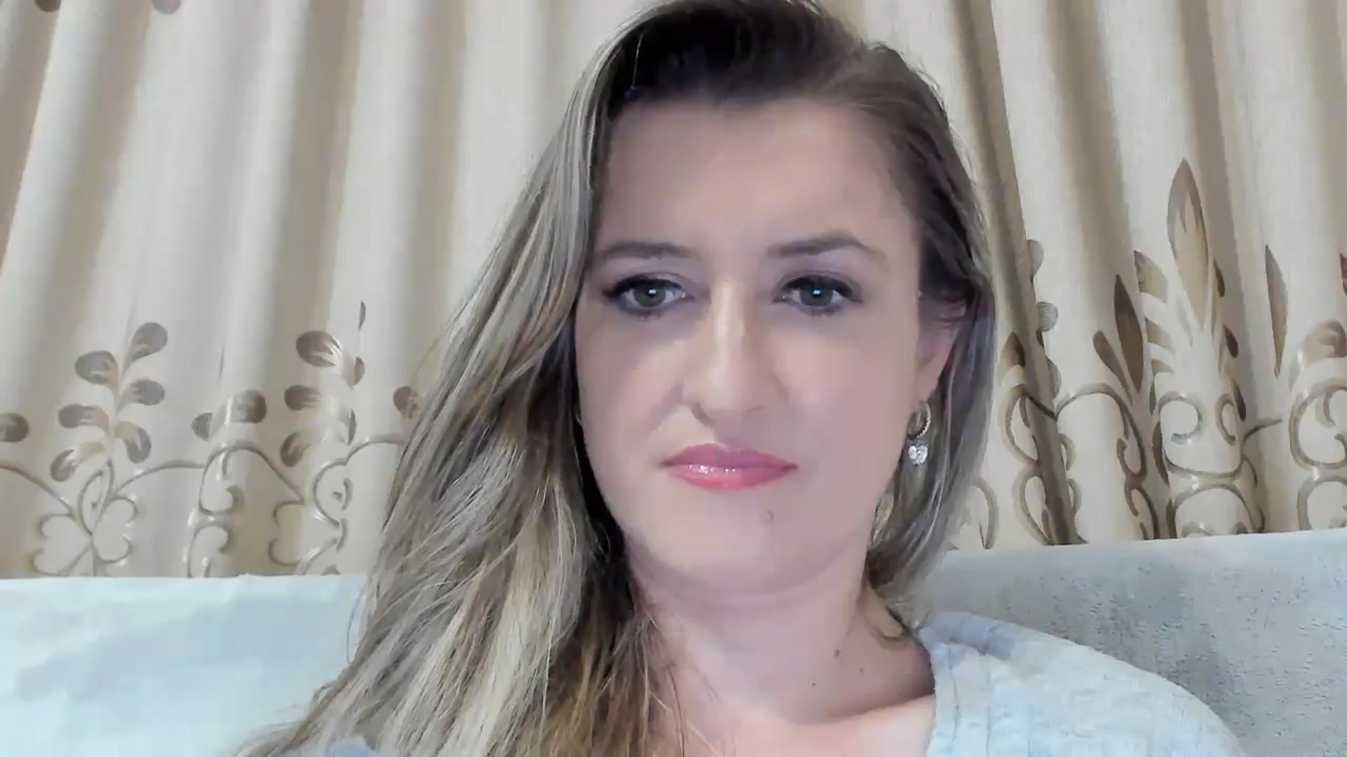 Gallery image thumbnail from BestDream's myfreecams stream on, 11/16/2025, 22:51 image 15 of 20