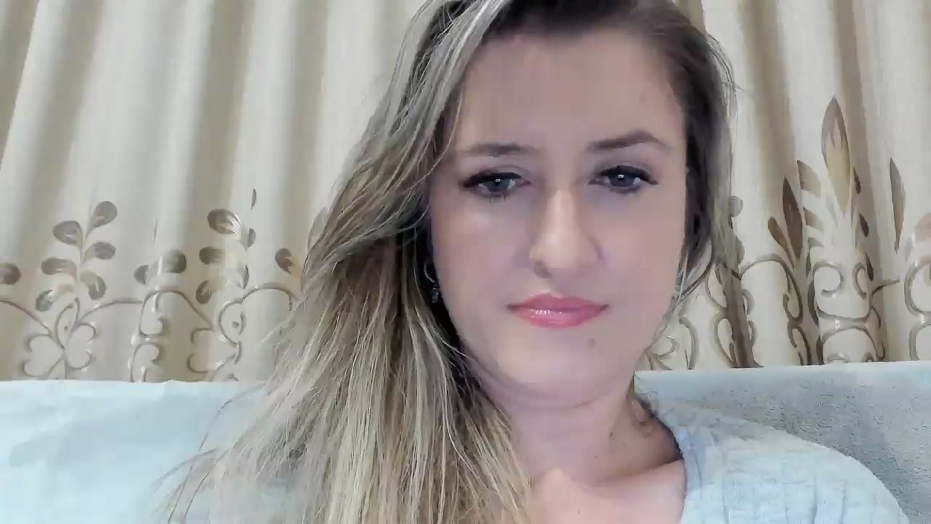 Gallery image thumbnail from BestDream's myfreecams stream on, 11/16/2025, 22:51 image 6 of 20