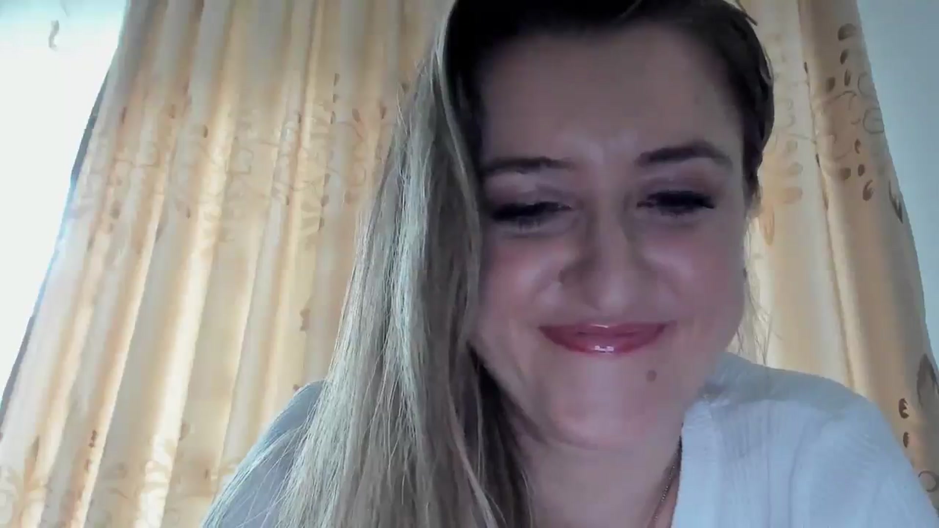 Gallery image thumbnail from BestDream's myfreecams stream on, 11/17/2025, 11:17 image 8 of 20