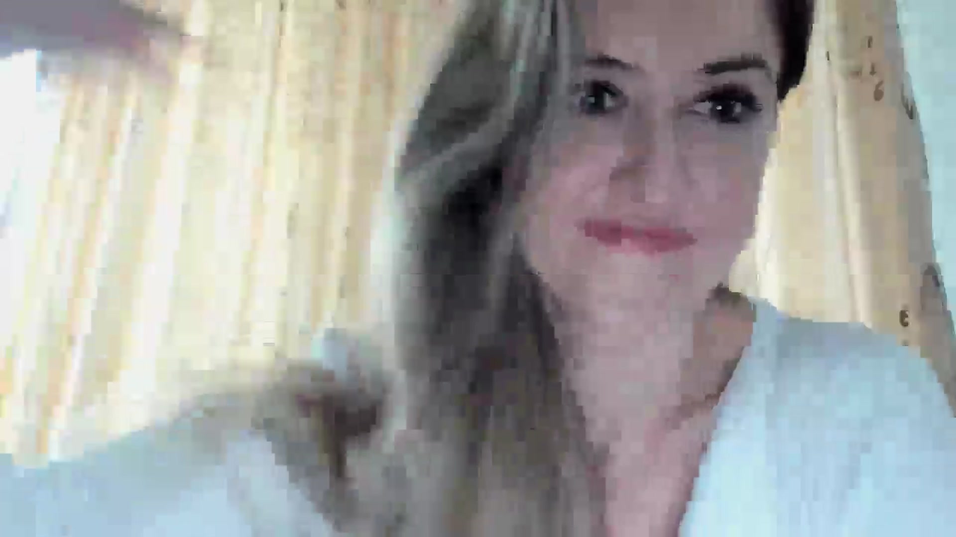 Gallery image thumbnail from BestDream's myfreecams stream on, 11/17/2025, 12:54 image 8 of 20