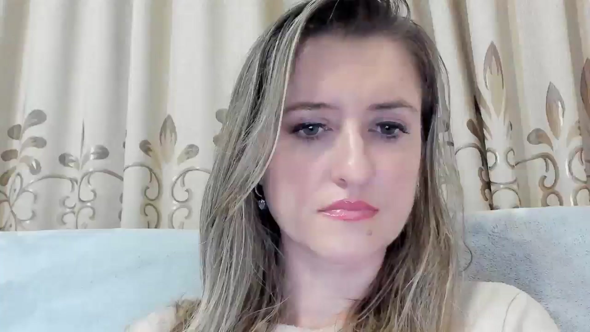 Gallery image thumbnail from BestDream's myfreecams stream on, 11/18/2025, 24:30 image 8 of 20